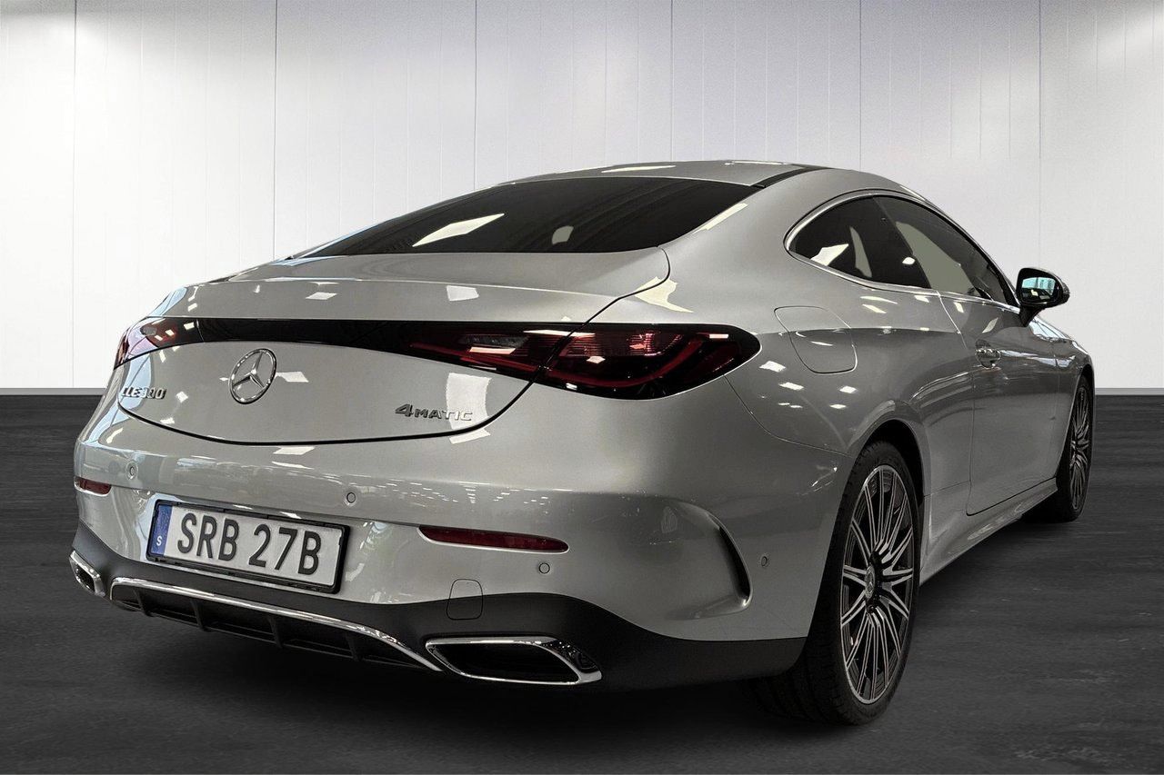 Mercedes-Benz CLE, 300 4M AMG Pano 360 Burm Distr - fotka 4
