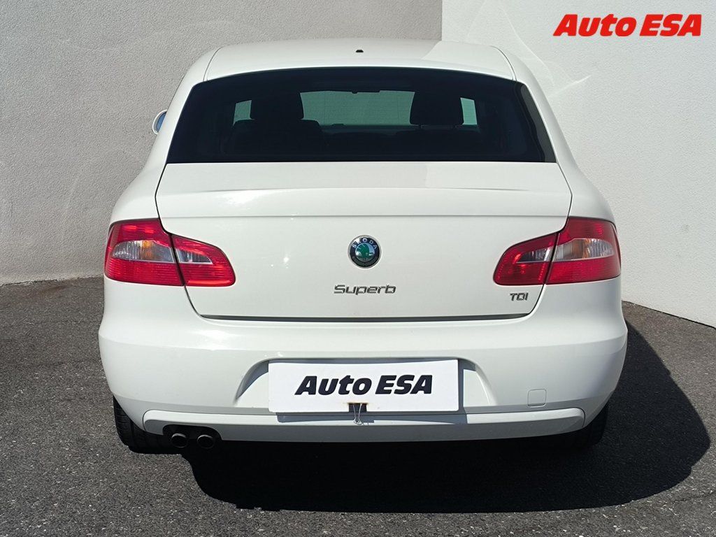 Škoda Superb, 1.6 TDi - fotka 5