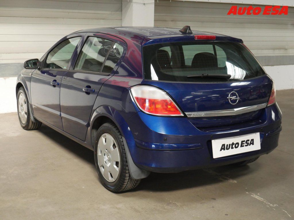 Opel Astra, 1.4 16V - fotka 4