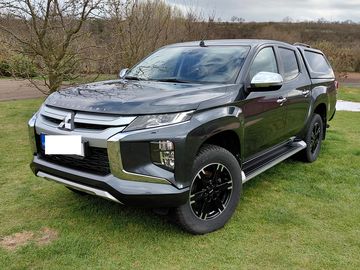 Mitsubishi L200