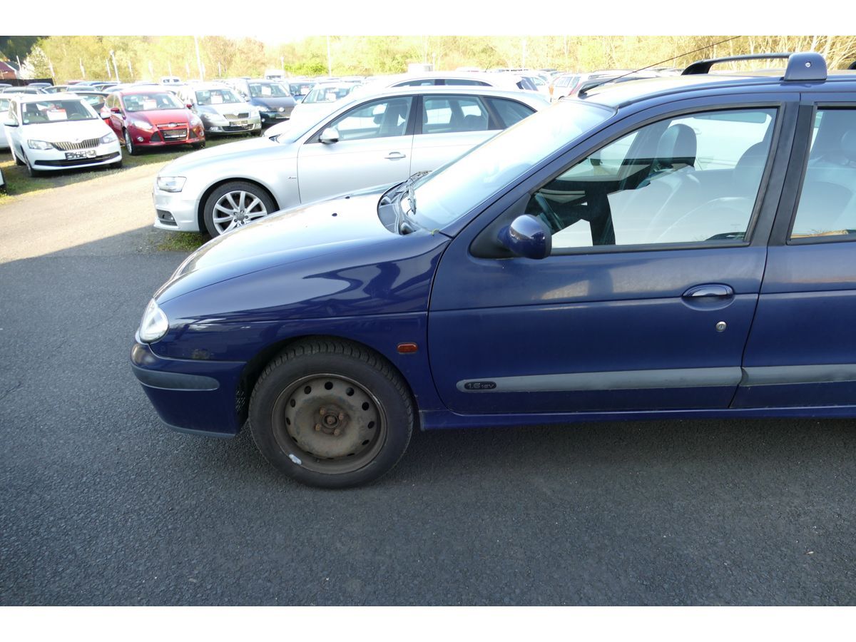 Renault Mégane, Megane 1,6 79KW KLIMA - fotka 3