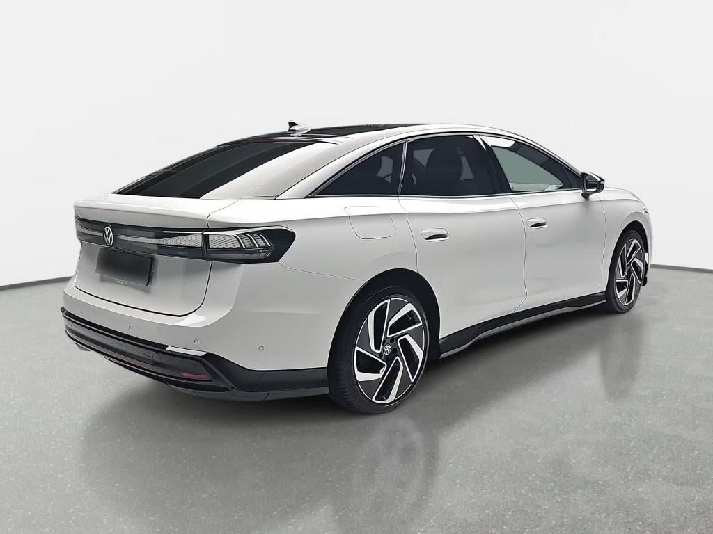 Volkswagen ID.7, Pro 210 KW*Navi*360° kamera - fotka 4