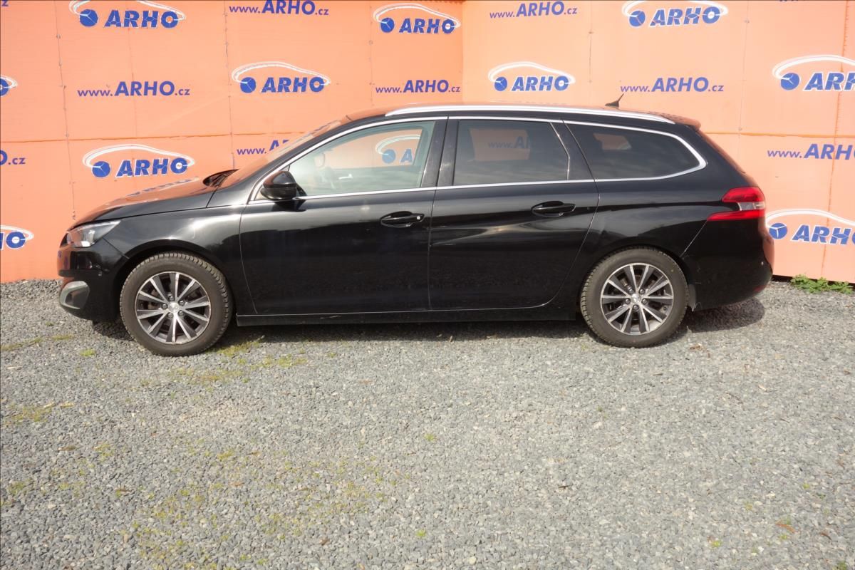 Peugeot 308, 1,6 HDi 88KW, PANORAMA, NAVI. - fotka 4