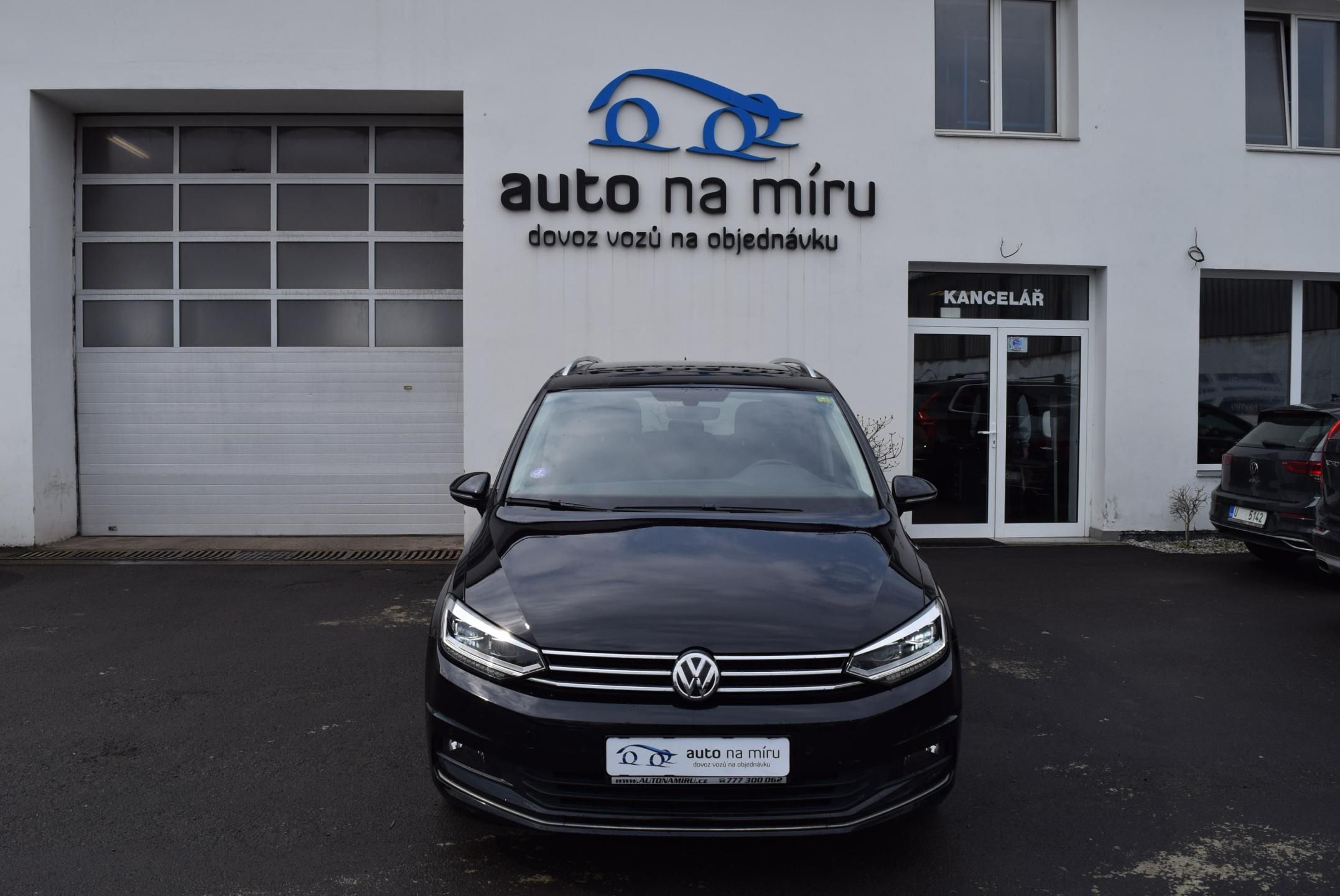 Volkswagen Touran, 1.4TSI 110kw HIGHLINE TAŽ LED - fotka 3