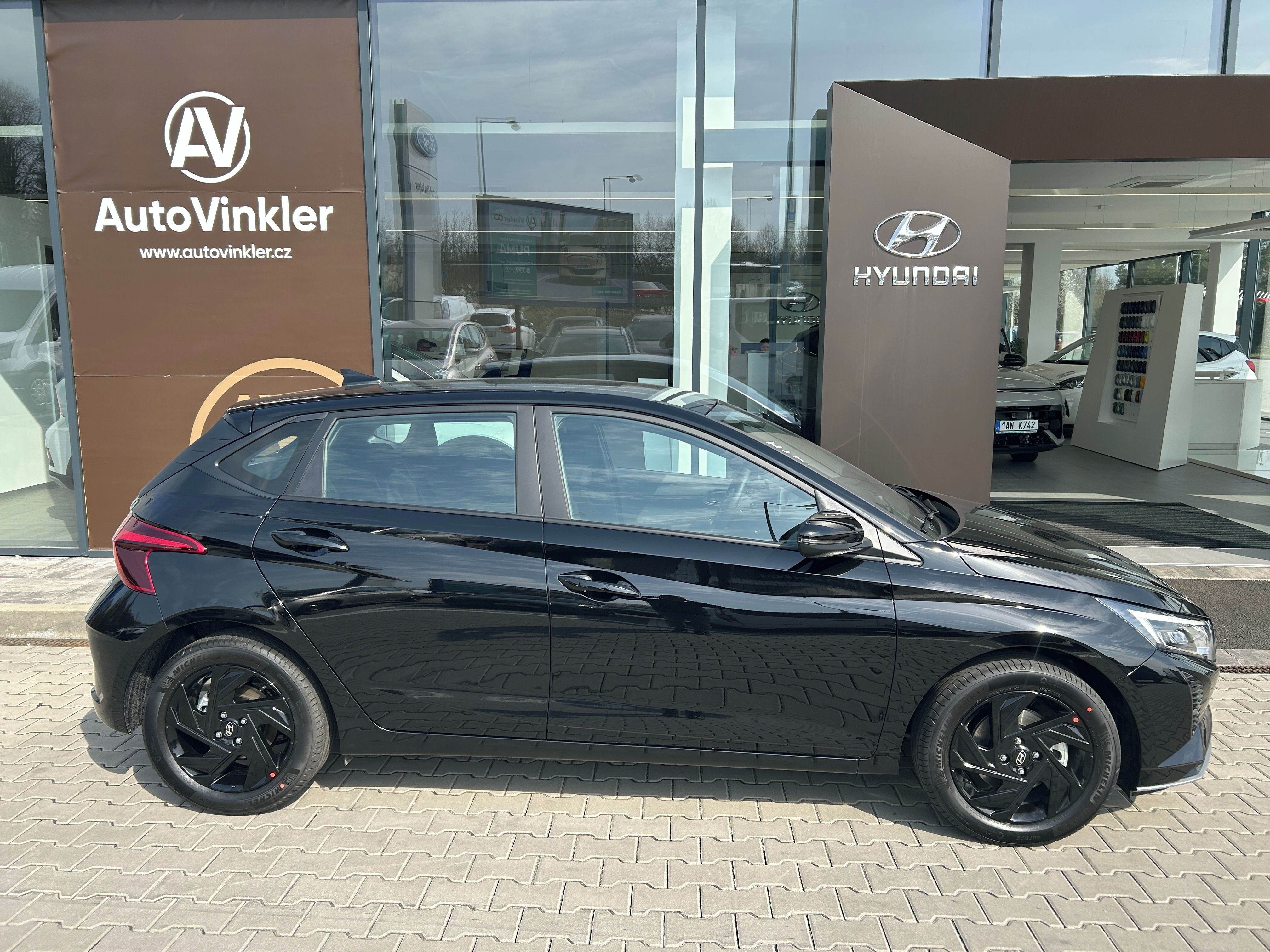 Hyundai i20, 26 1,0 T-GDI DCT GO PLUS! 66kW - fotka 3