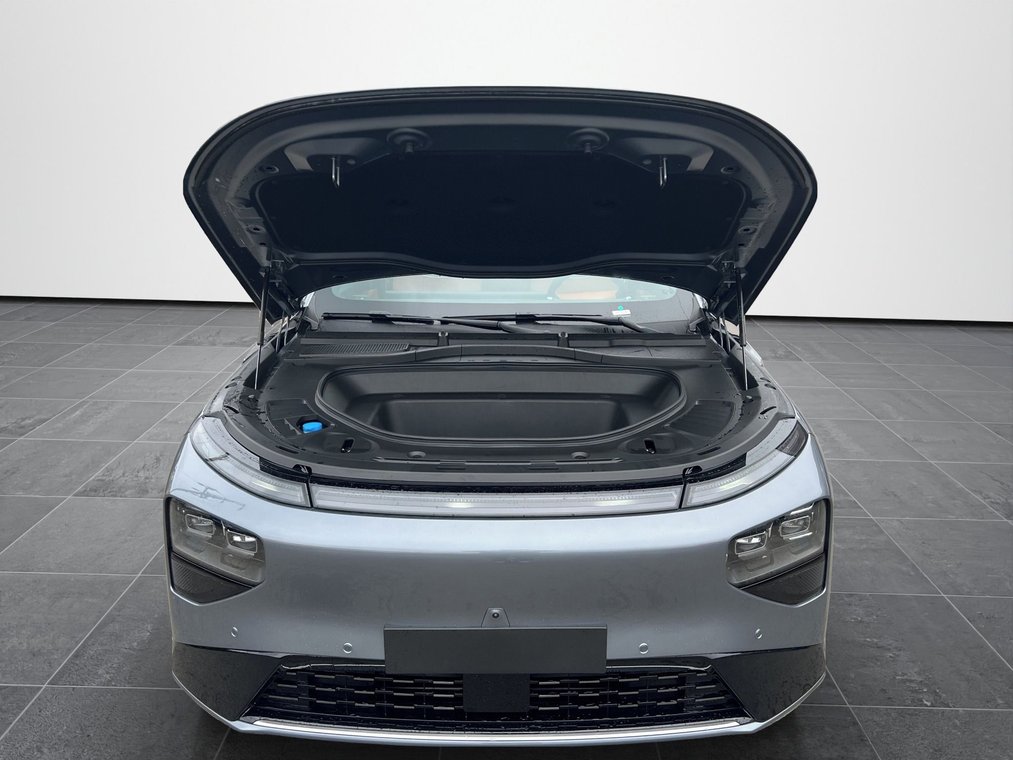 XPENG G9, RWD Long Range, 258kW - fotka 3