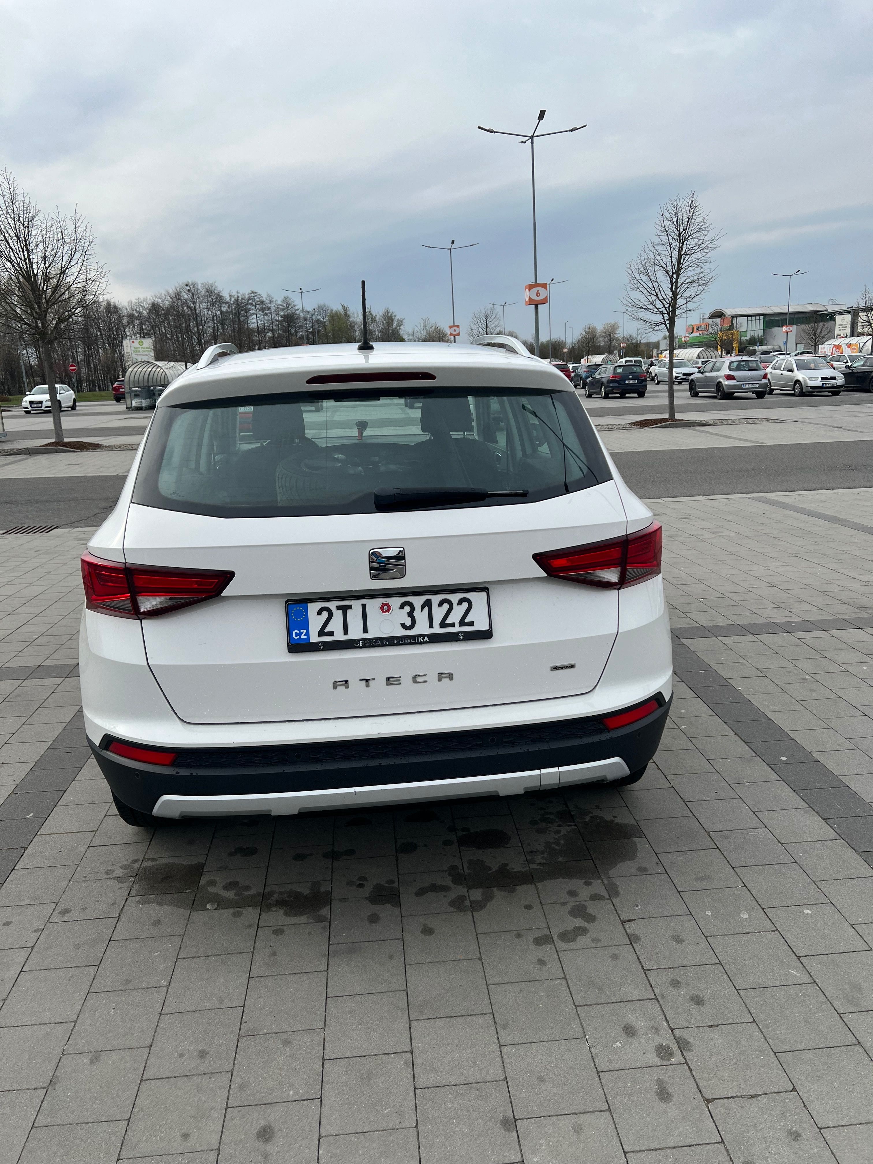 Seat Ateca, 1.4 TSi 4 Drive, tažné - fotka 2
