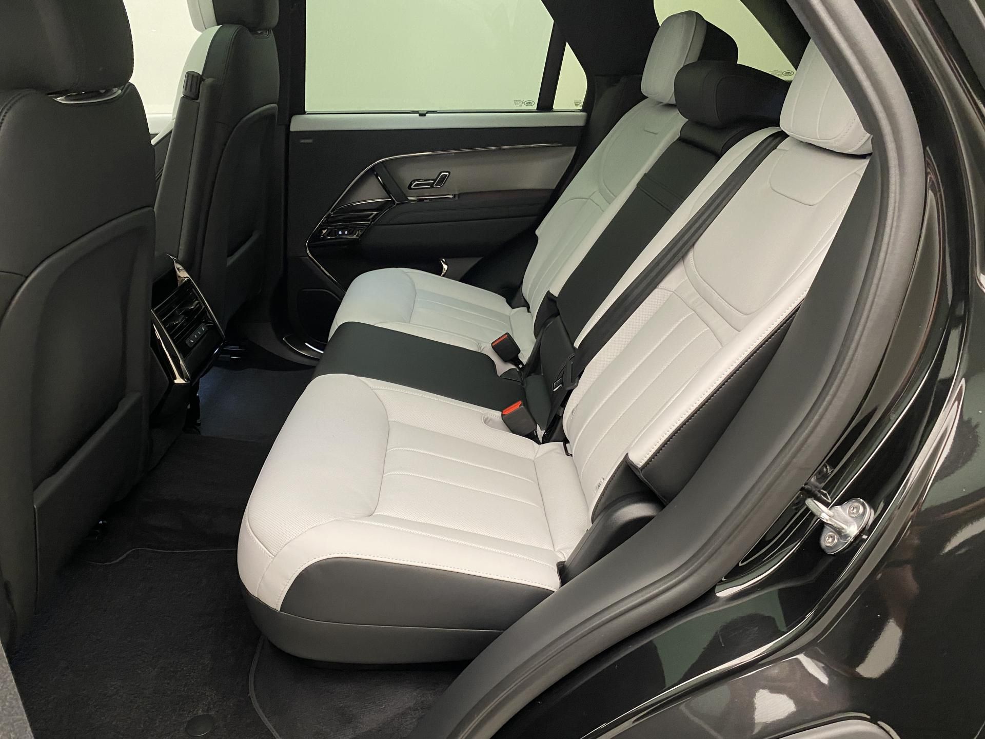 Land Rover Range Rover Sport, D250 DYNAMIC SE AWD AUT - fotka 6