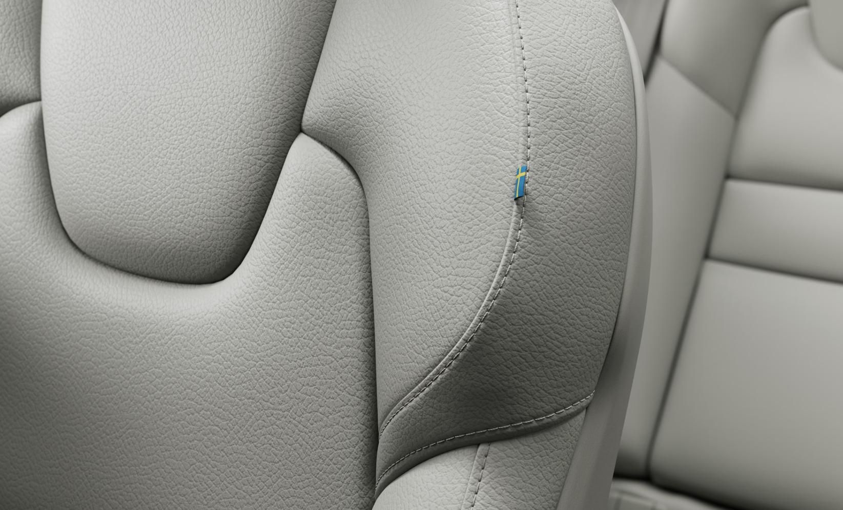 Volvo V60, B4 BRIGHT PLUS AUT - fotka 3