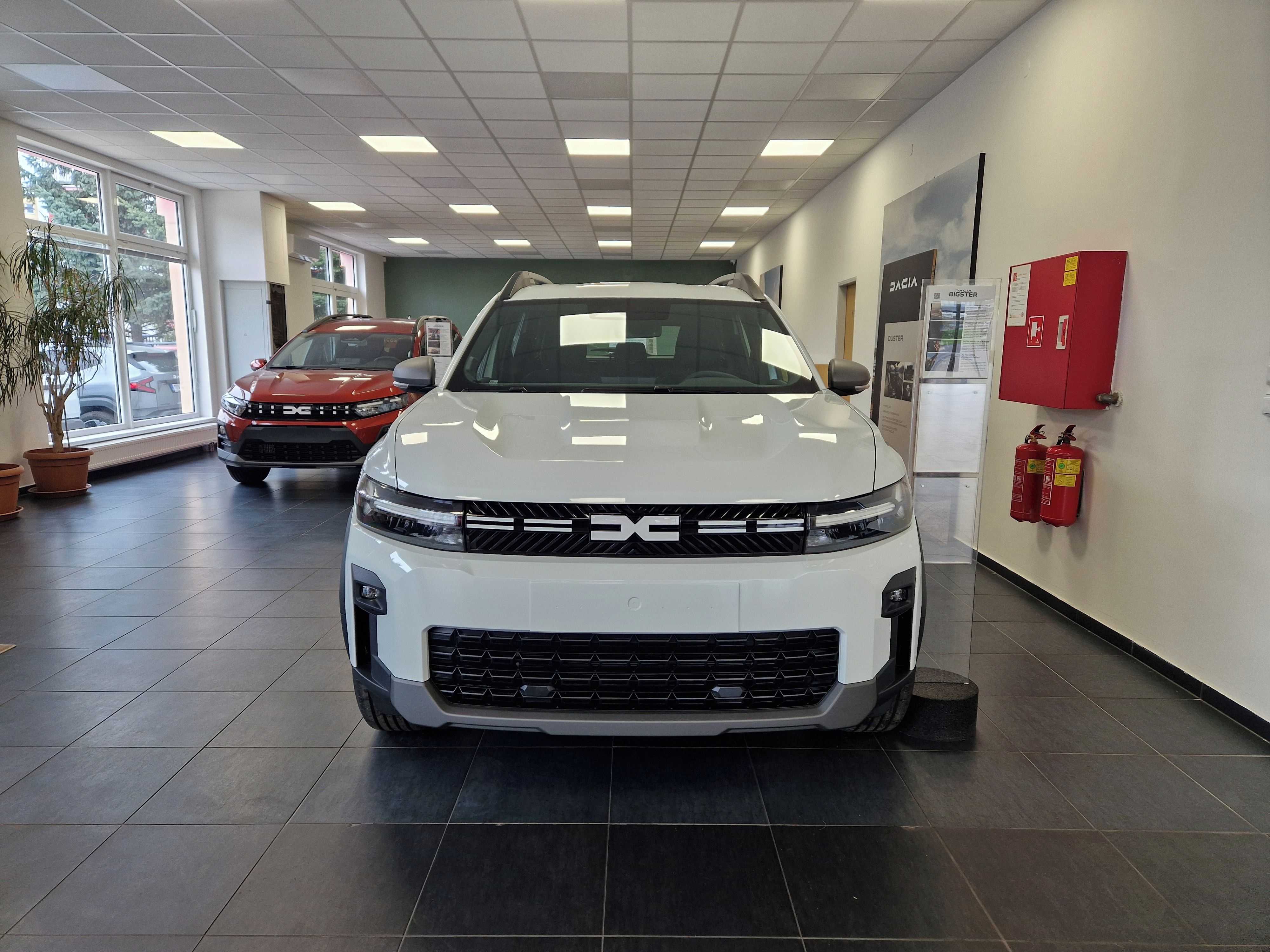 Dacia Bigster, Expression MILD HYBRID-G 140 - fotka 2