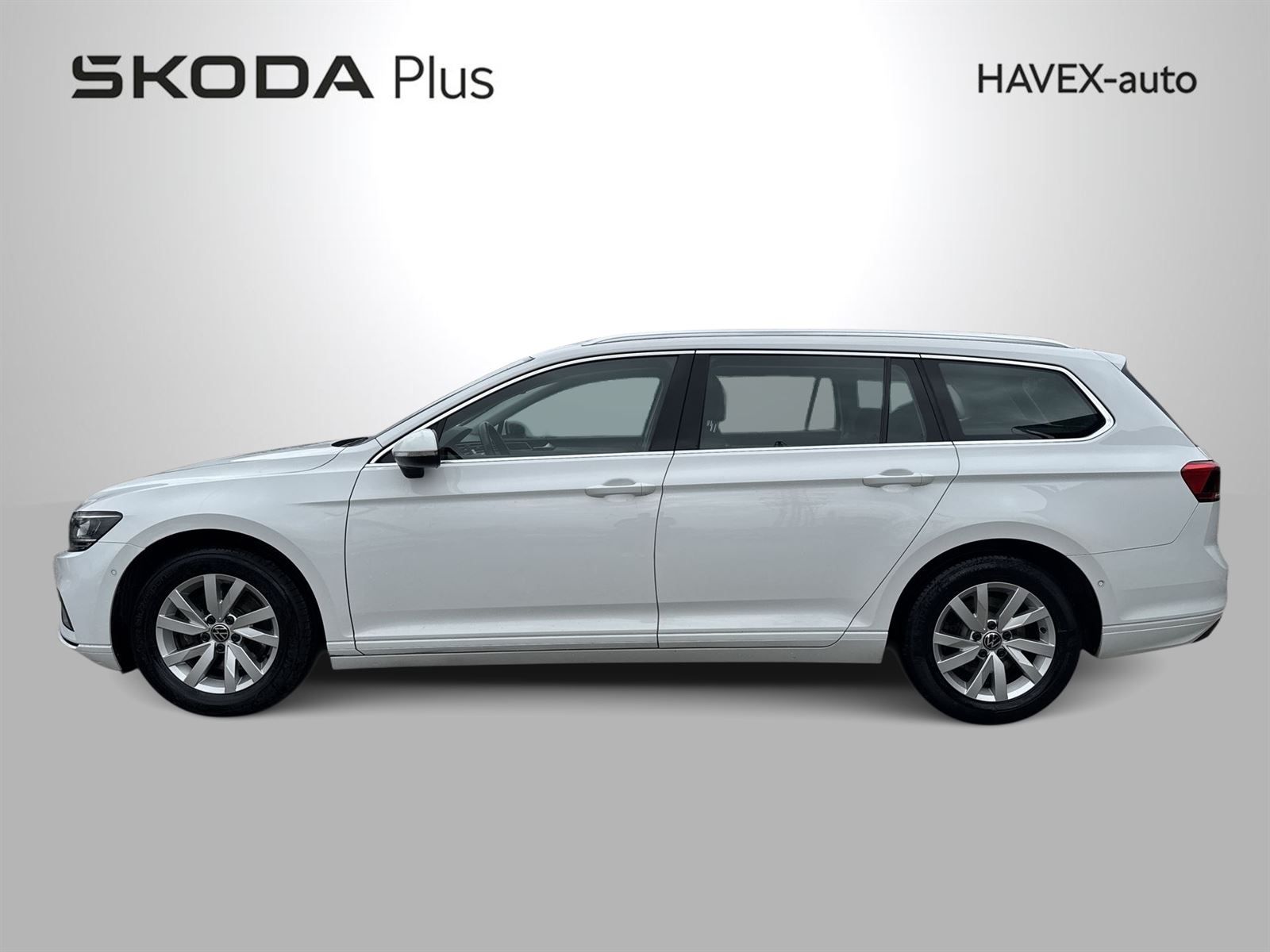 Volkswagen Passat, Variant 2.0 TDI DSG Business - fotka 3