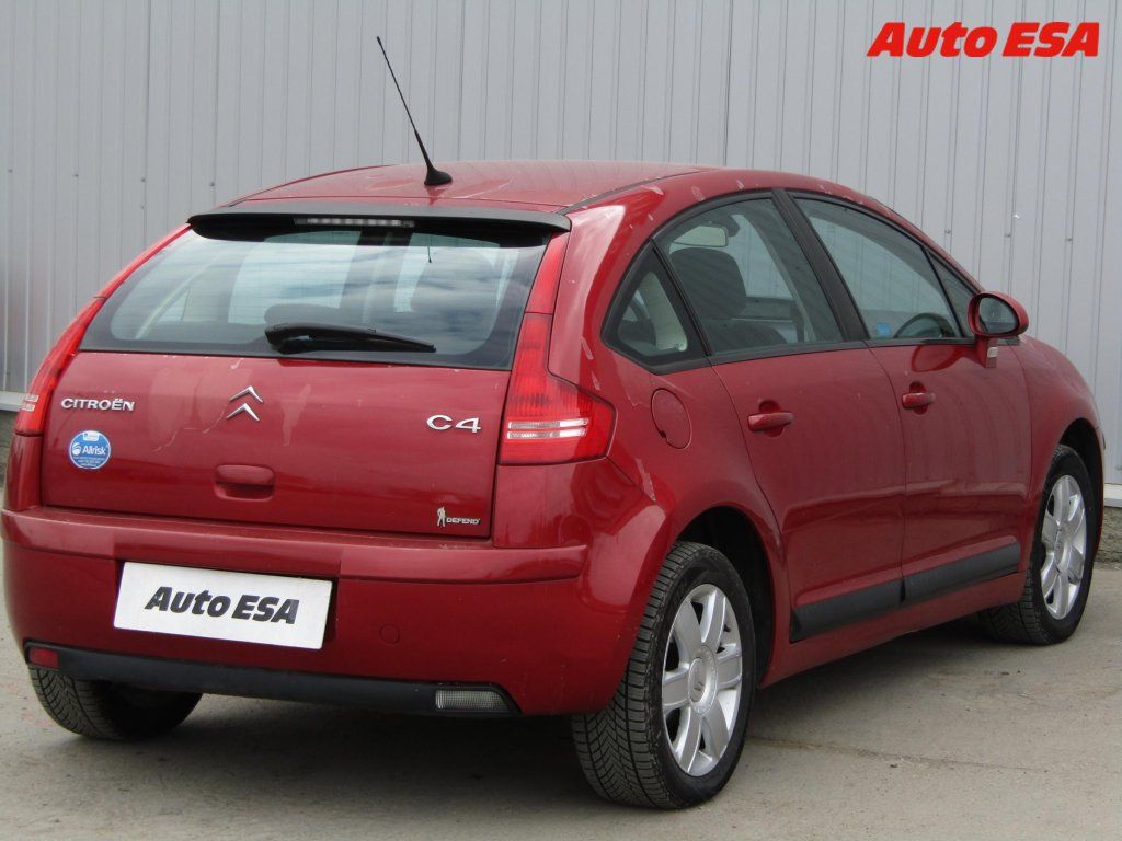 Citroën C4, 1.4,ČR - fotka 4