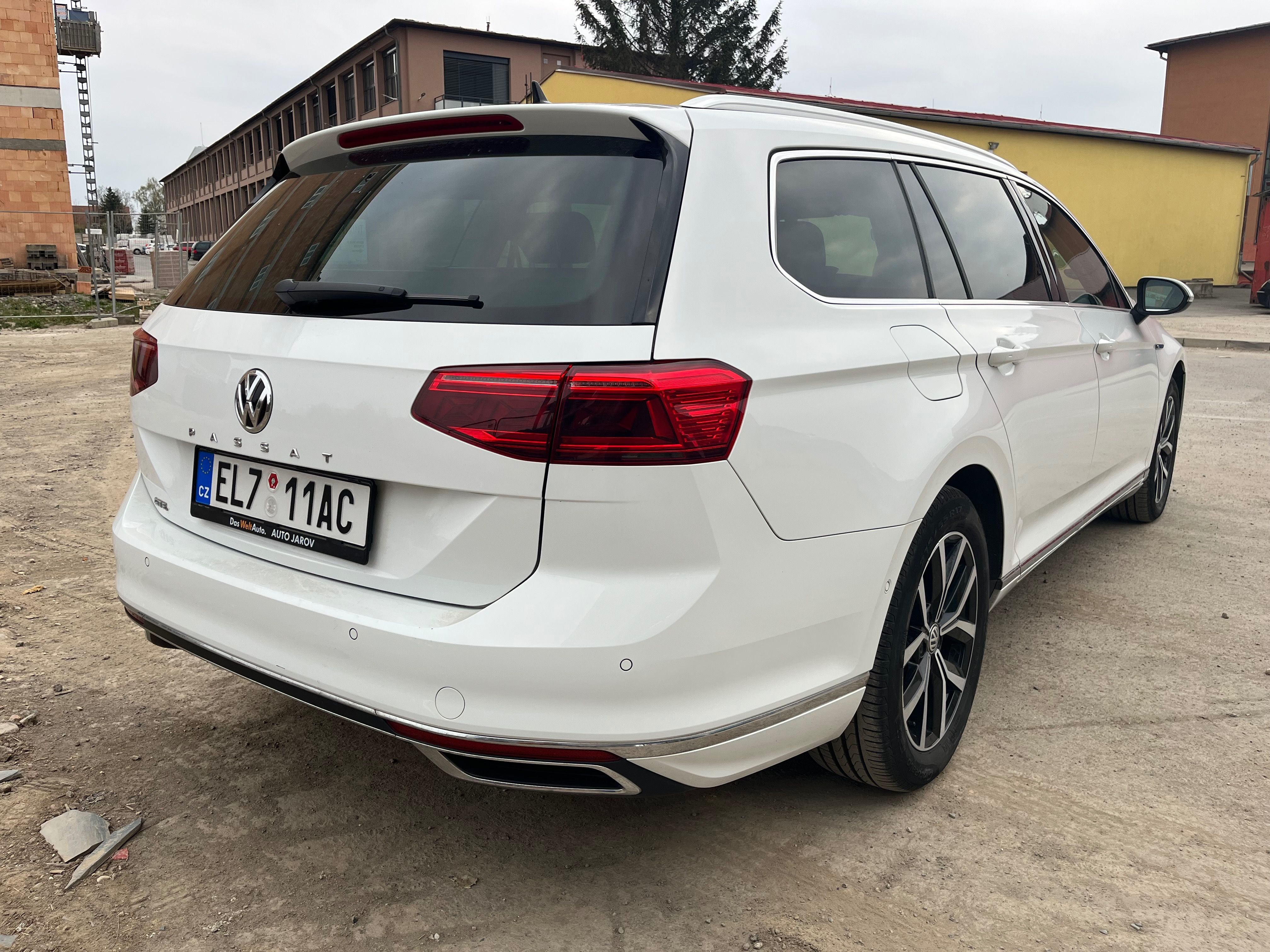 Volkswagen Passat, 1,4 TSI Plug-in-Hybrid ČR - fotka 5