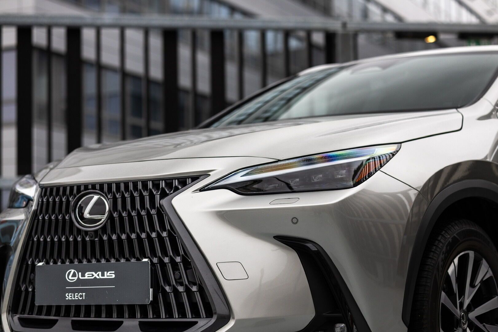 Lexus NX 350h, 350H 2,5 HEV EXECUTIVE PLUS - fotka 4