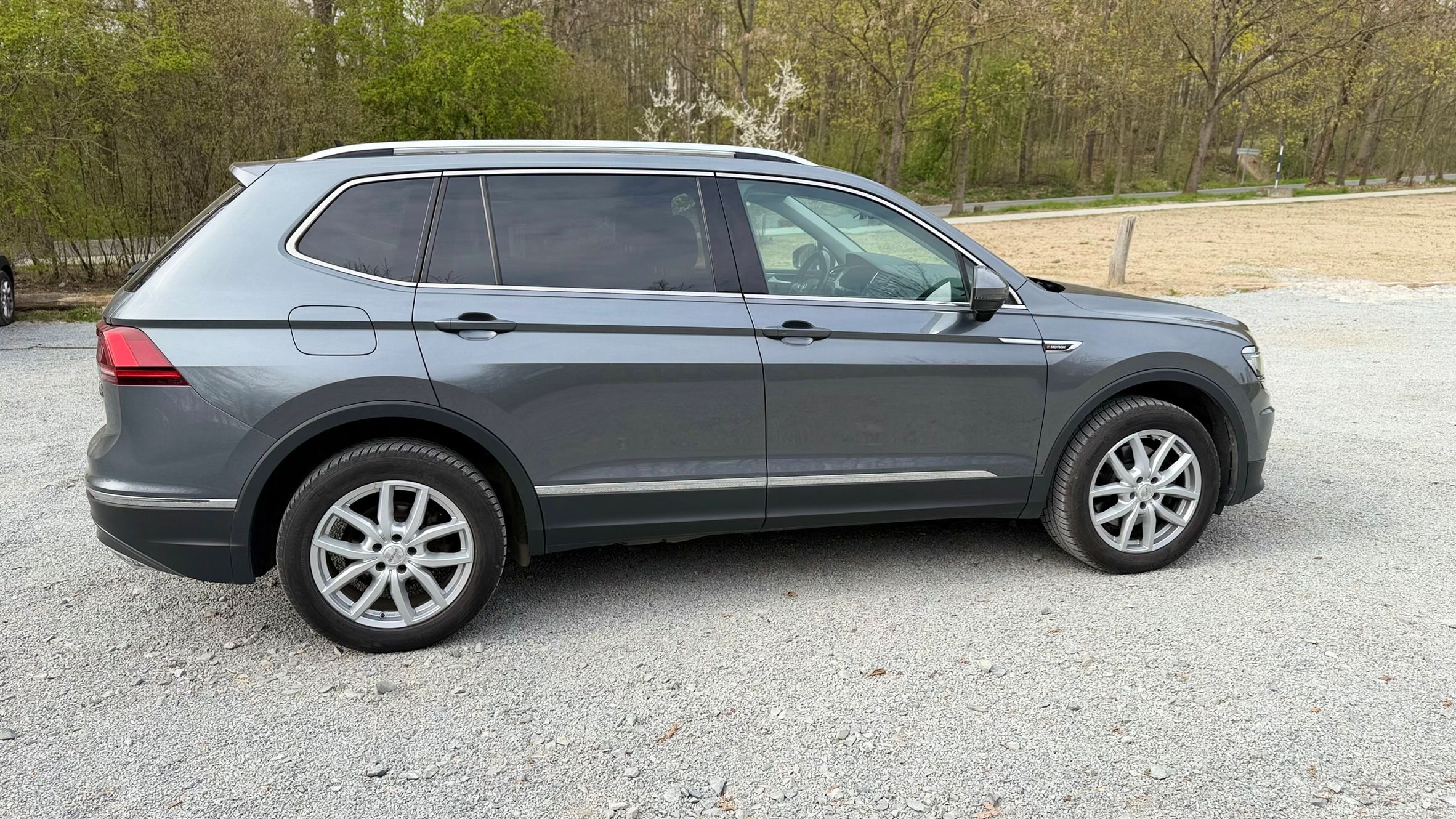 Volkswagen Tiguan, Allspace 2.0 TDi Highline, 4x4 - fotka 5