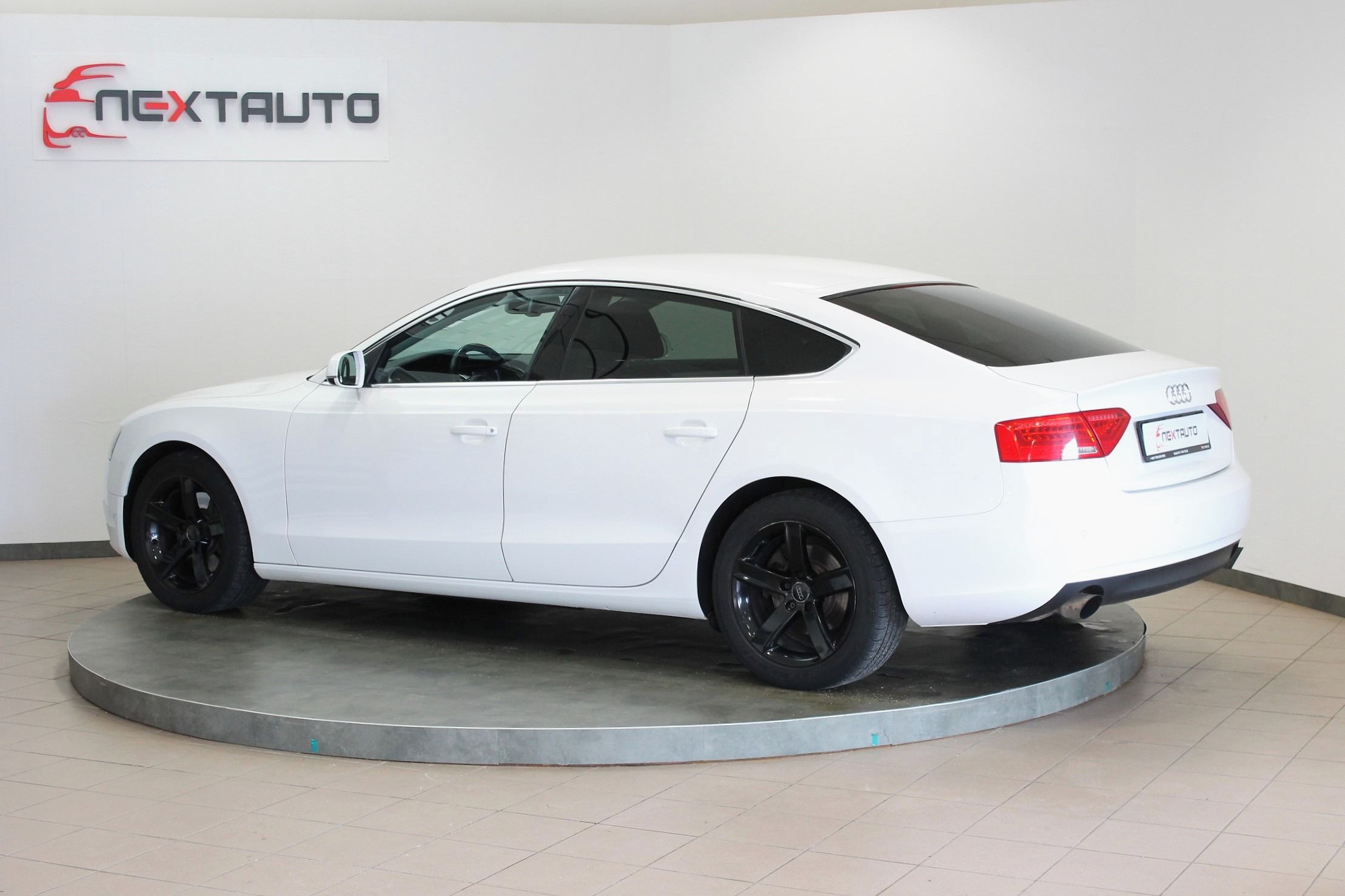 Audi A5, 2.0 TFSI 155kW QUATTRO AUTOMAT - fotka 3