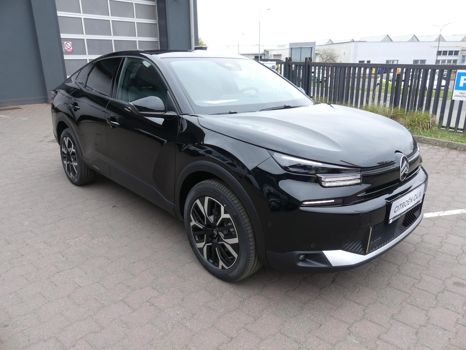 Citroën C4 X, MAX Hybrid 145k Automatic - fotka 3