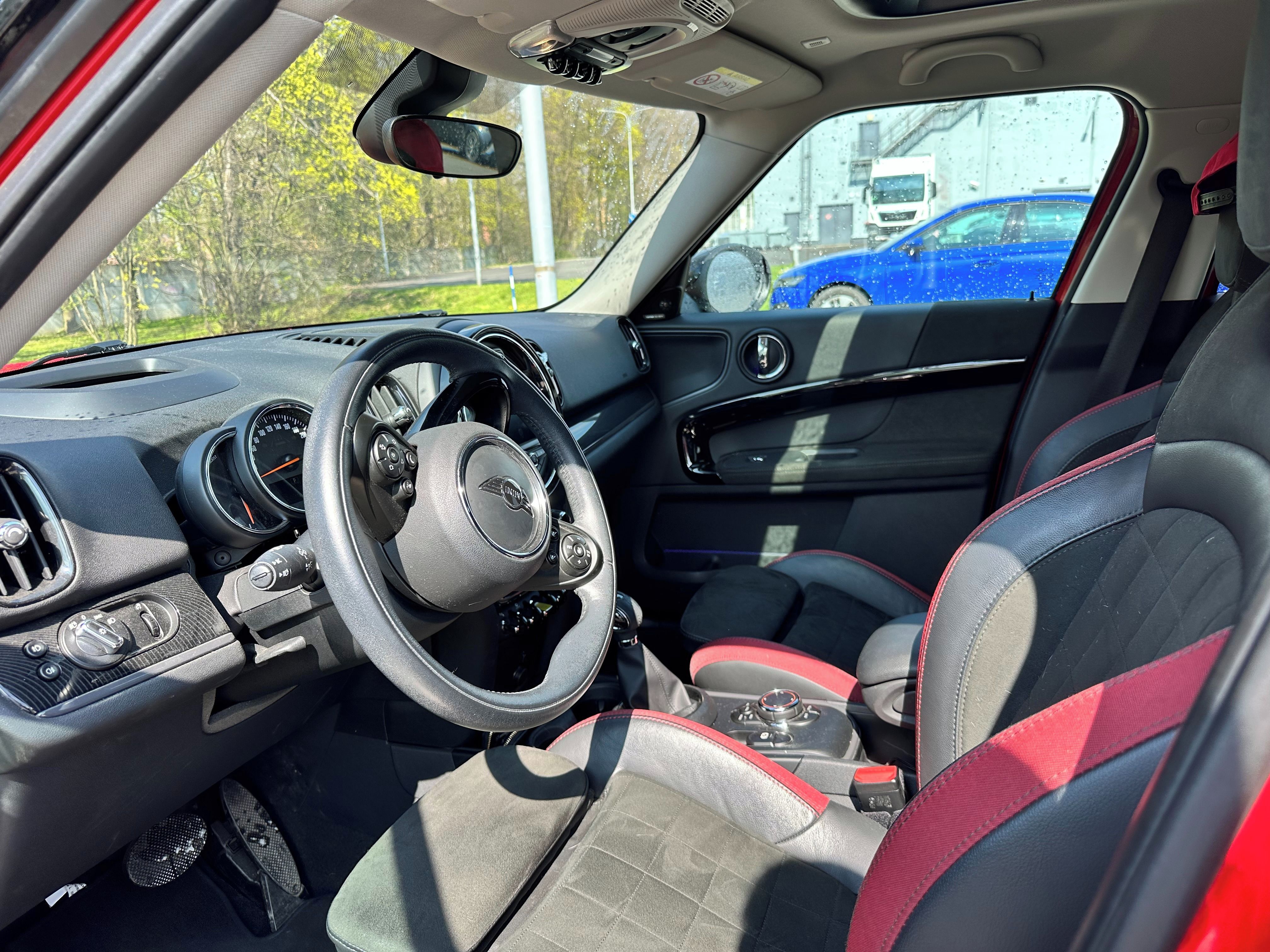 Mini Countryman, Mini Countryman Cooper SE ALL4 - fotka 2