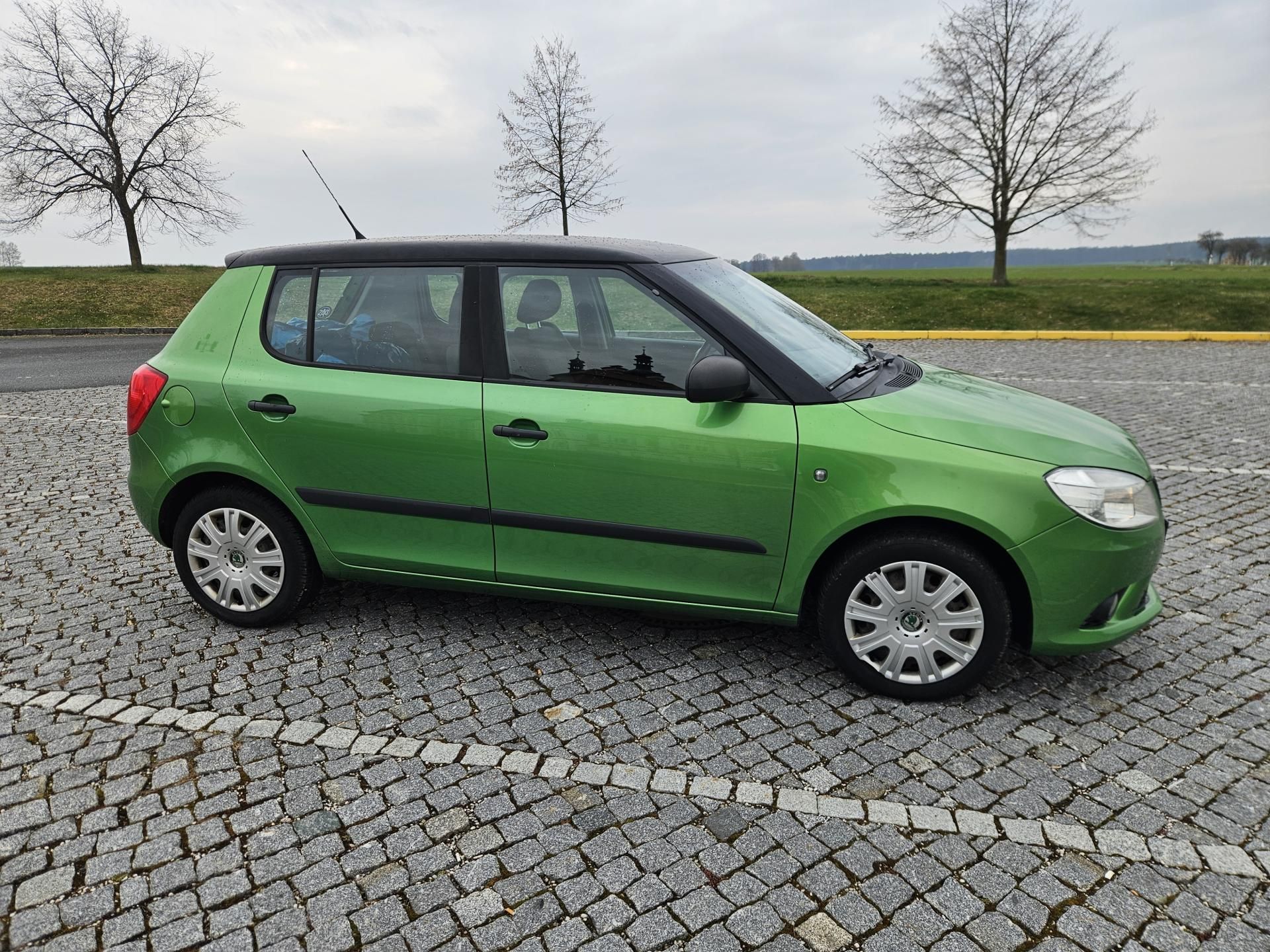 Škoda Fabia, 1.6TDI 66KW, PĚKNÝ STAV, SPLÁT - fotka 5