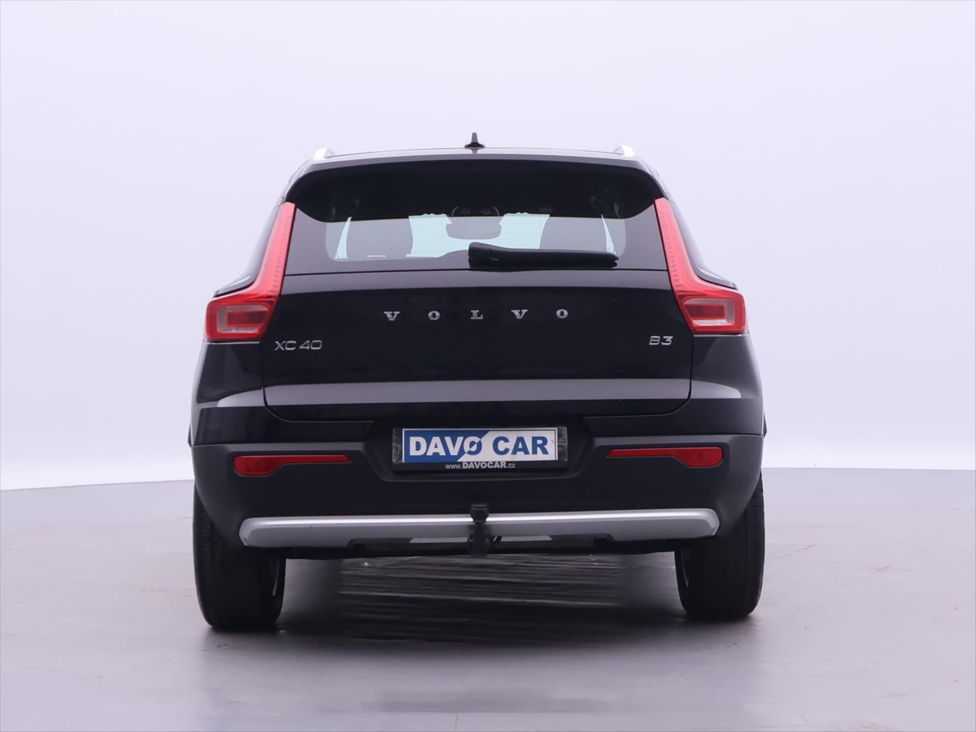 Volvo XC40, 2,0 B3 120kW Core DCT CZ Záruk - fotka 6