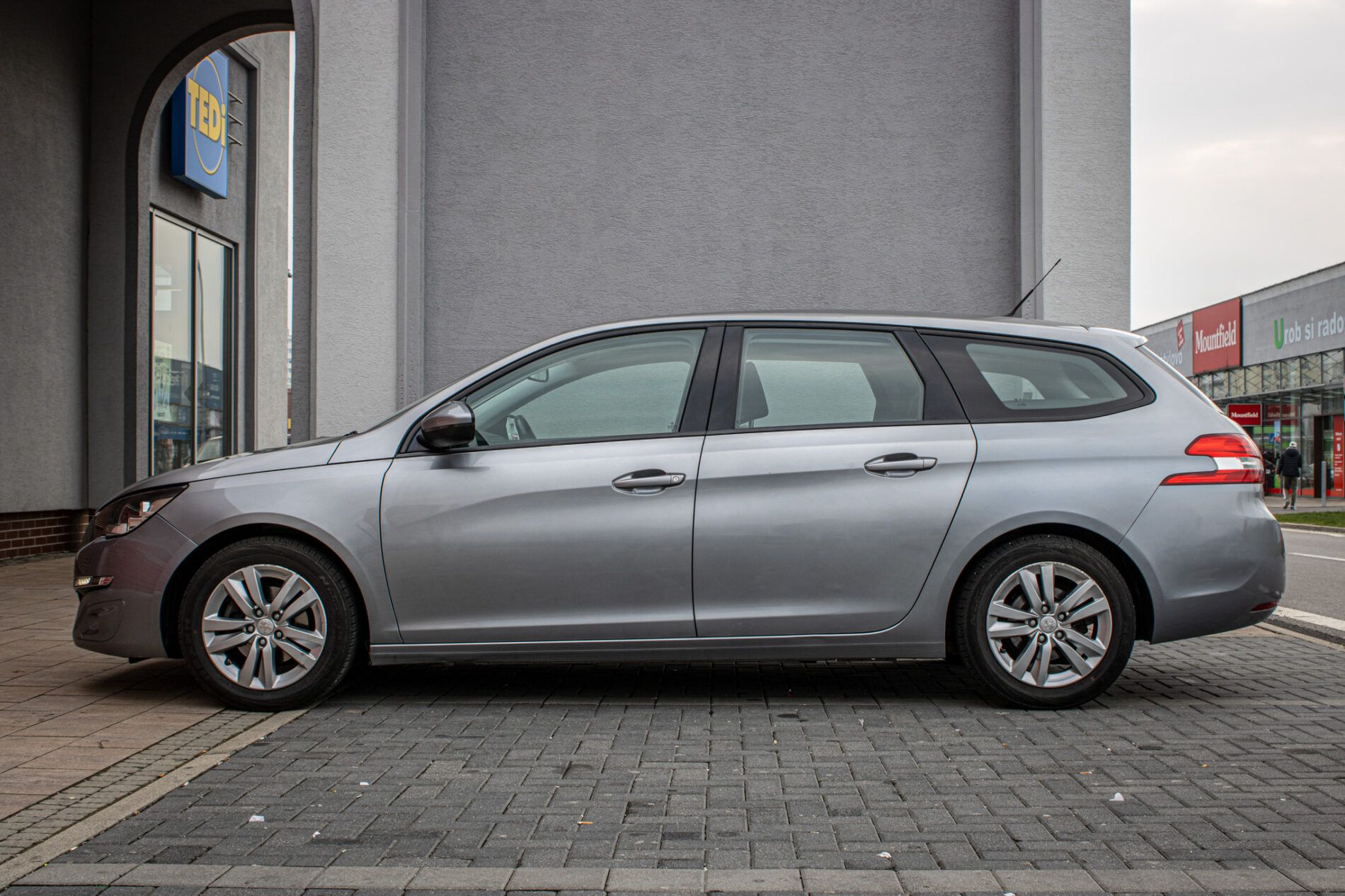 Peugeot, 308 SW - fotka 5