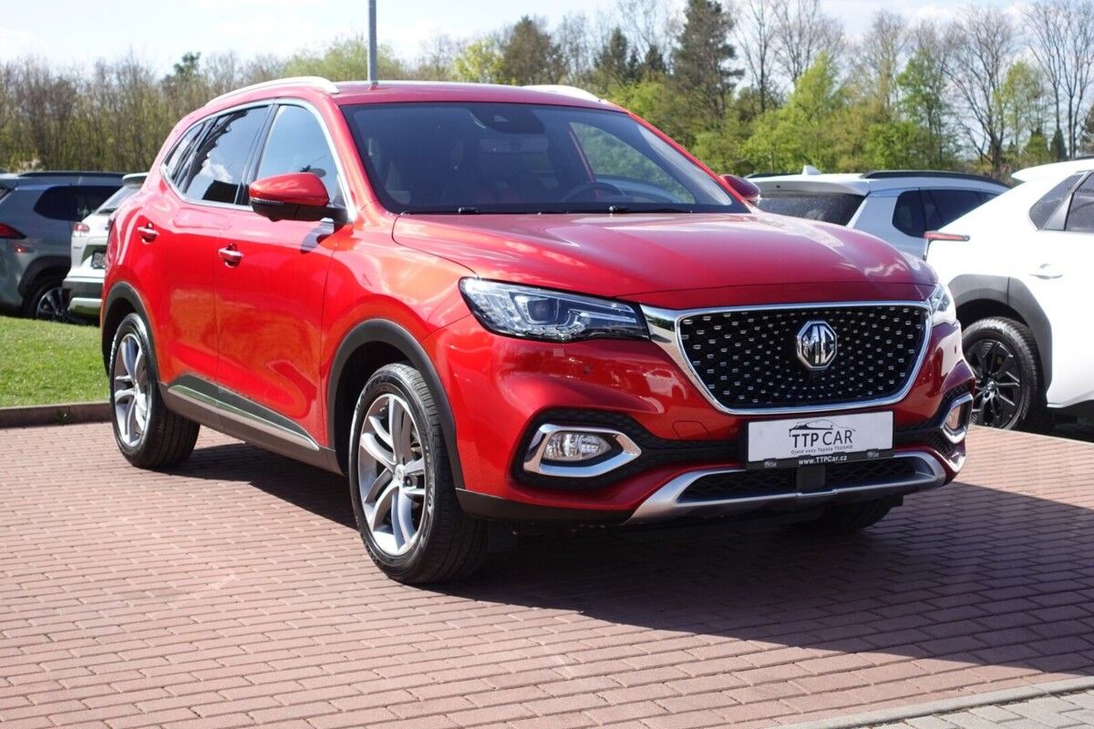 MG HS, 1,5i 119kW M/T Elegance Panora - fotka 3