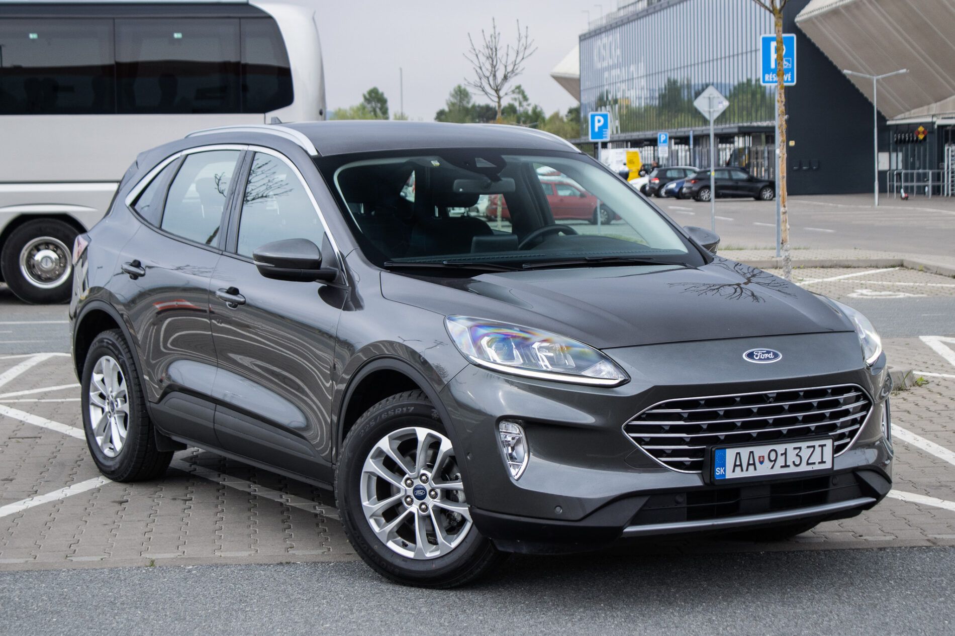 Ford Kuga - fotka 3