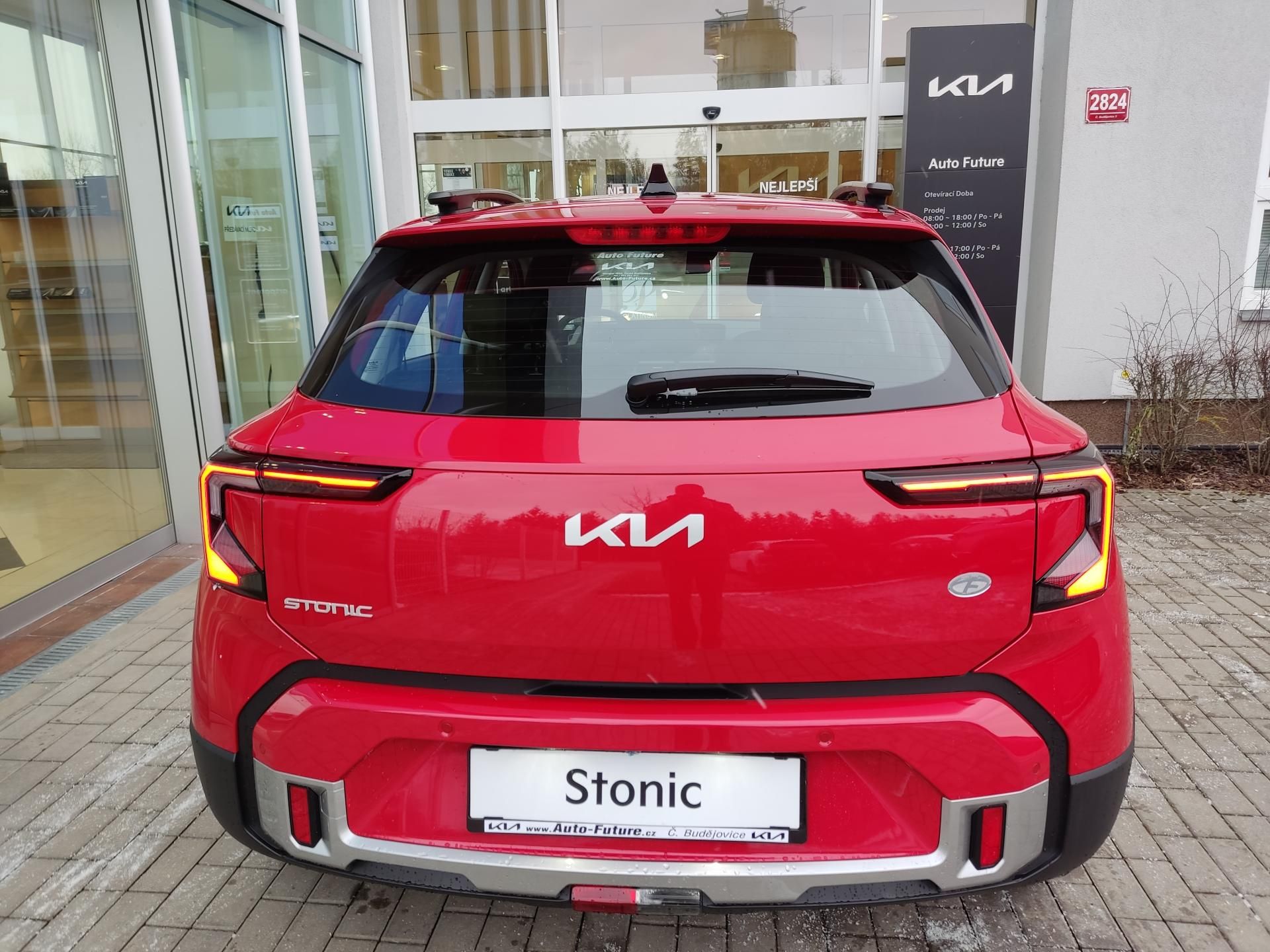 Kia Stonic, 1,0 T-GDi GPF SPIN - fotka 2
