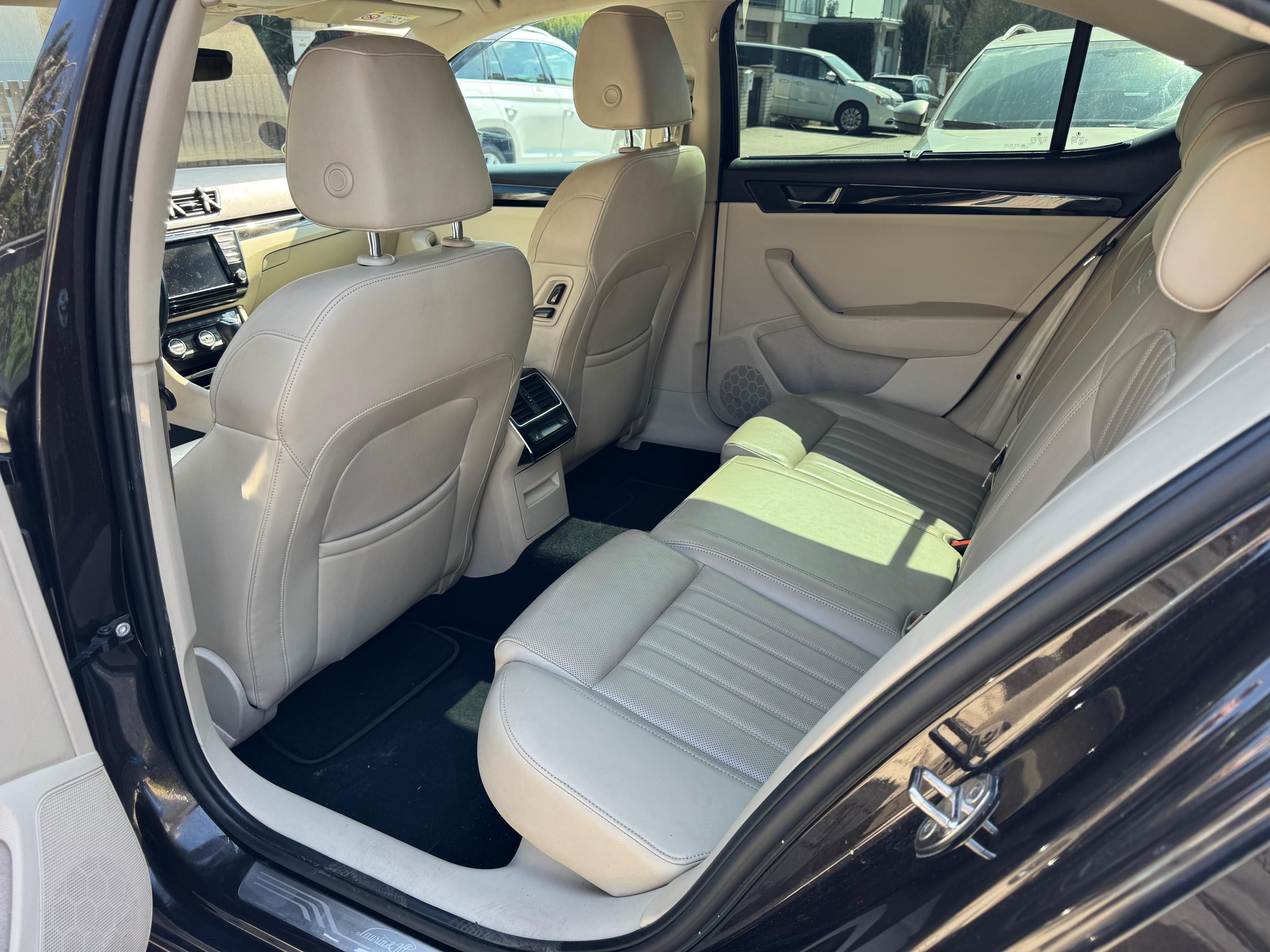 Škoda Superb, L&K 2.0 TDI 140kw 4x4 DSG - fotka 5