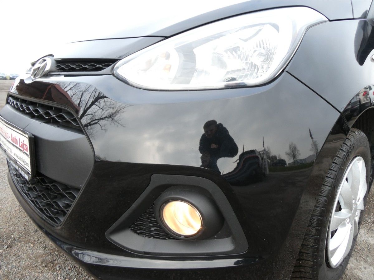 Hyundai i10, 1,0 i 1.majitel,serviska,2x ko - fotka 4