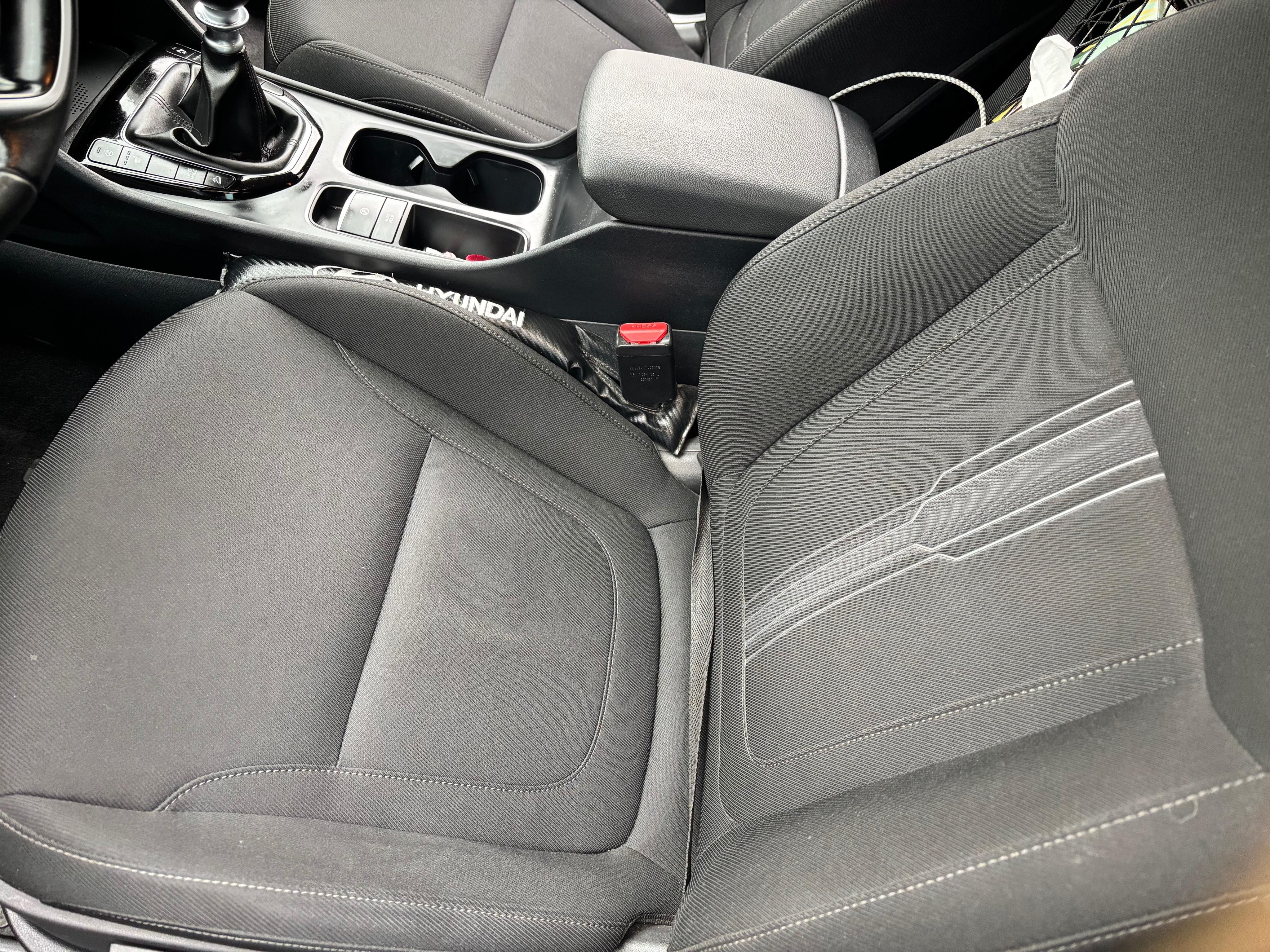 Hyundai Tucson, 1.6TGDi Smart,ČR-1m, LPG,tažné - fotka 5