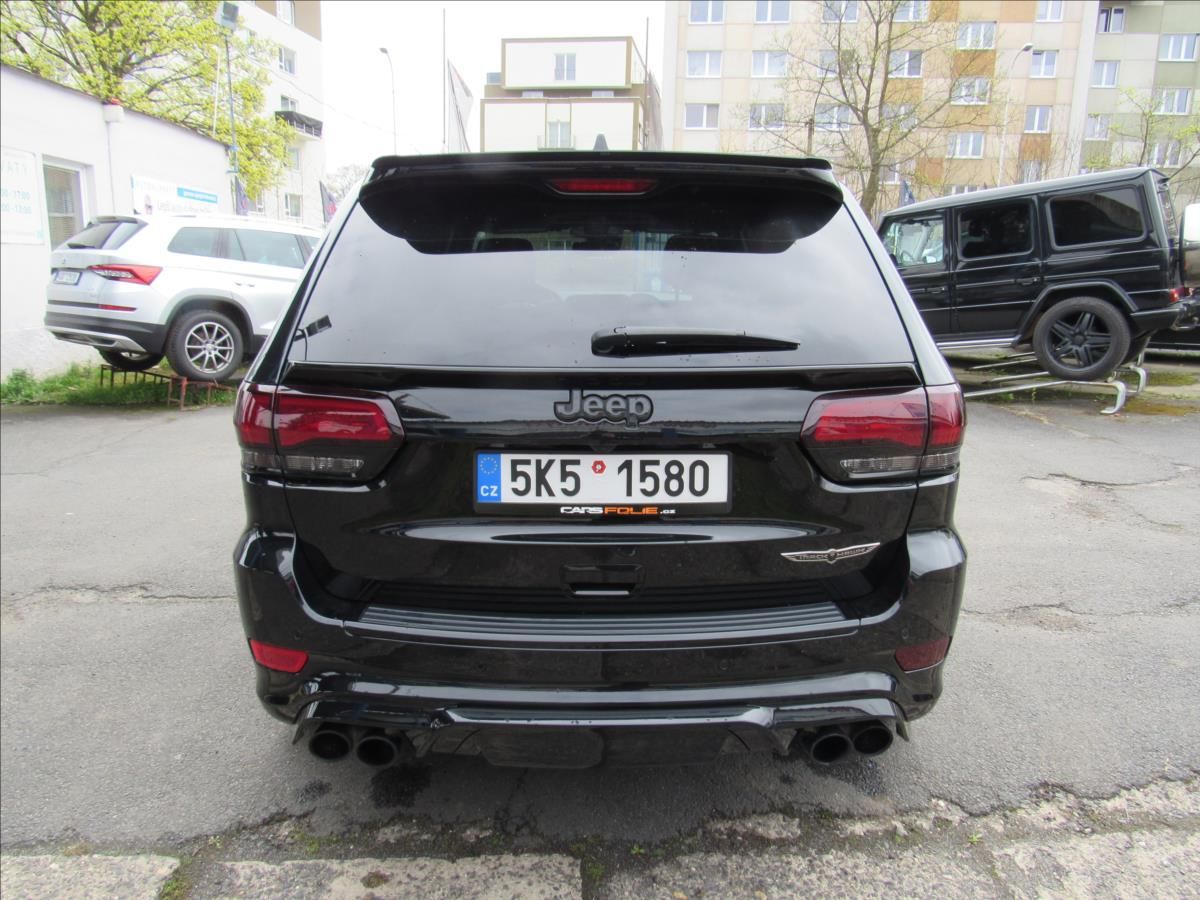 Jeep Grand Cherokee, 6,2 V8 HEMI Trackhawk 527kW - fotka 5