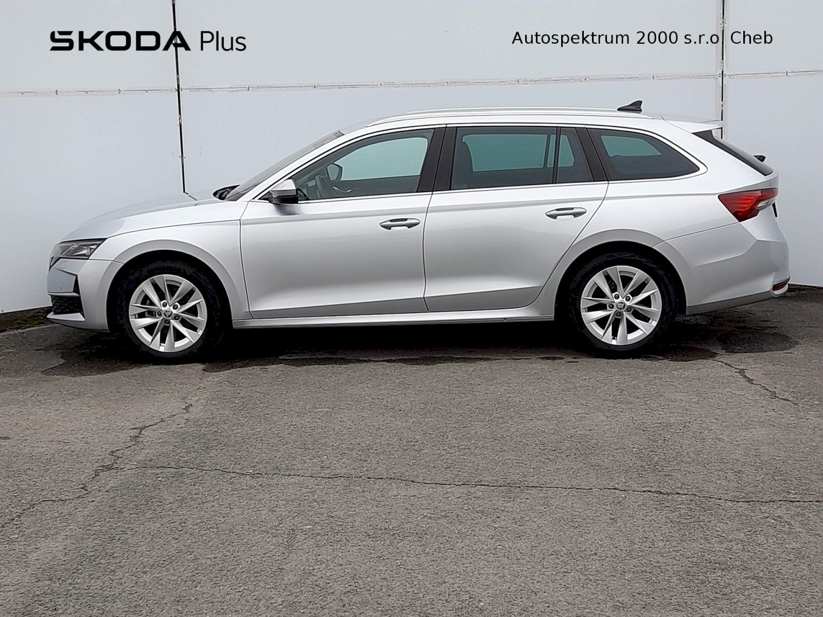 Škoda Octavia, Combi Top Selection 1,5 TSI 11 - fotka 3