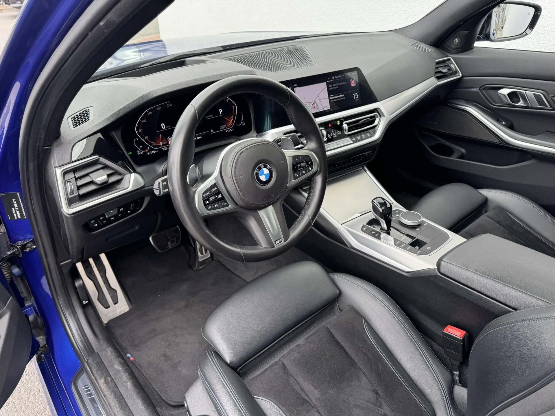 BMW Řada 3, 330d Sedan Mpaket - fotka 4