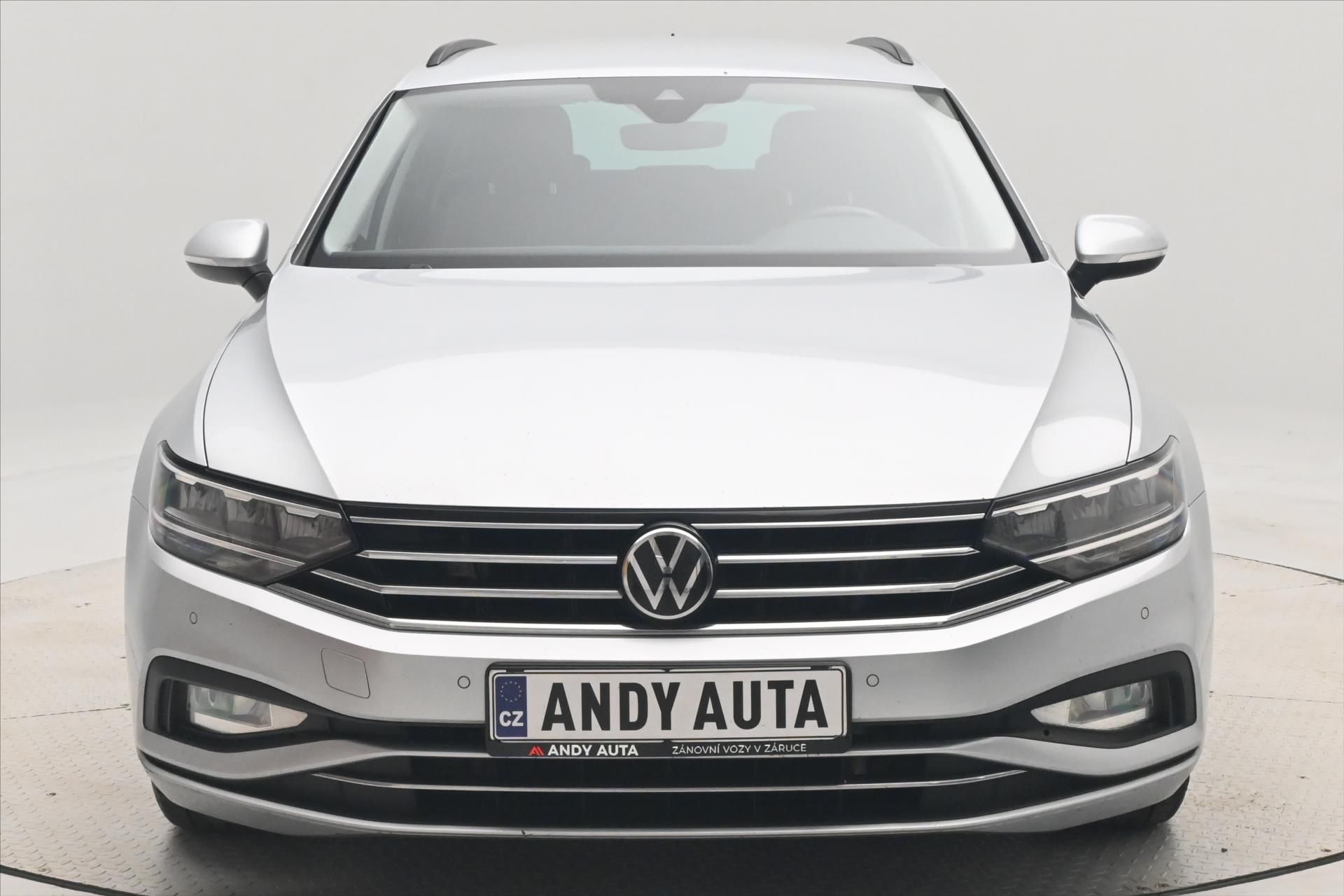 Volkswagen Passat, 2,0 TDI 110kW DSG Business VŮZ - fotka 2
