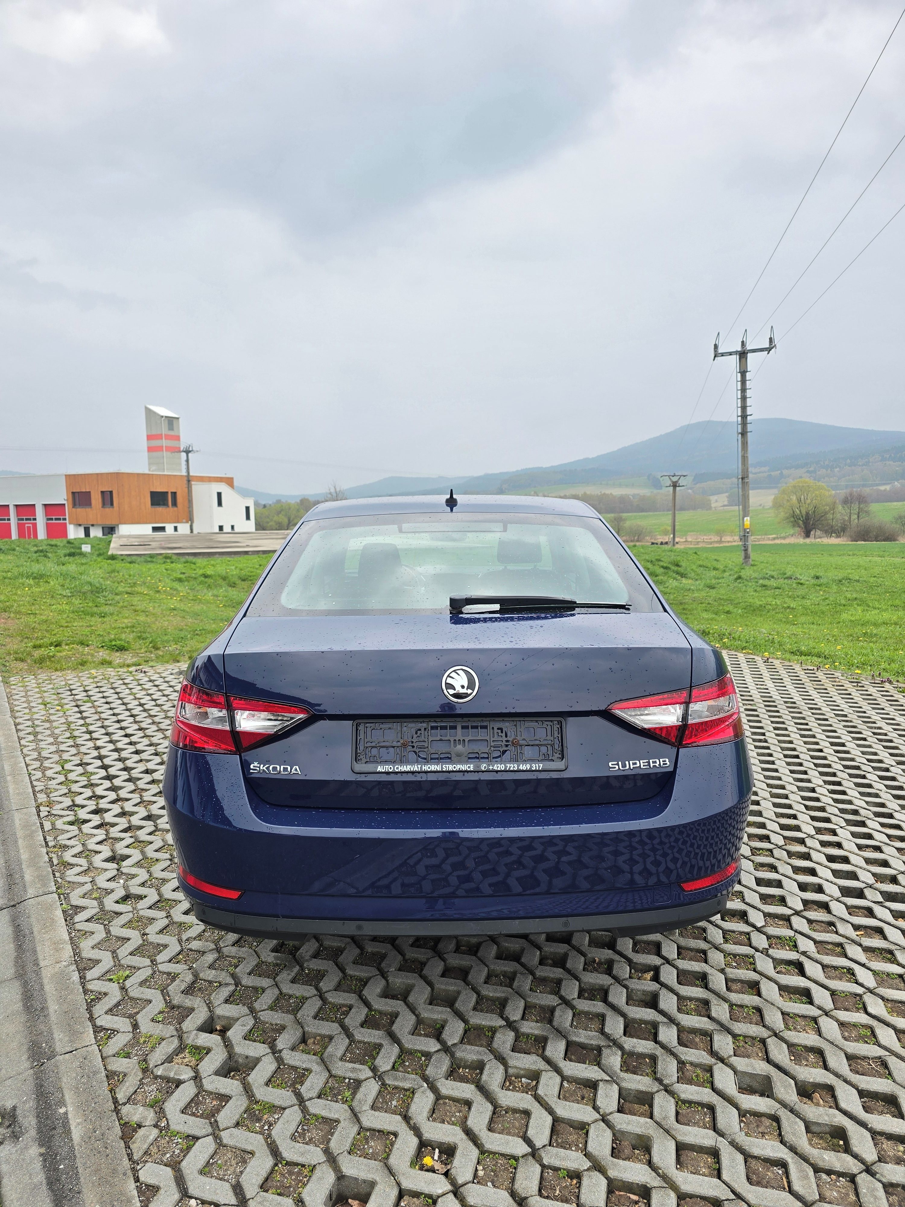 Škoda Superb, 1.4 TSI Ambition - fotka 6
