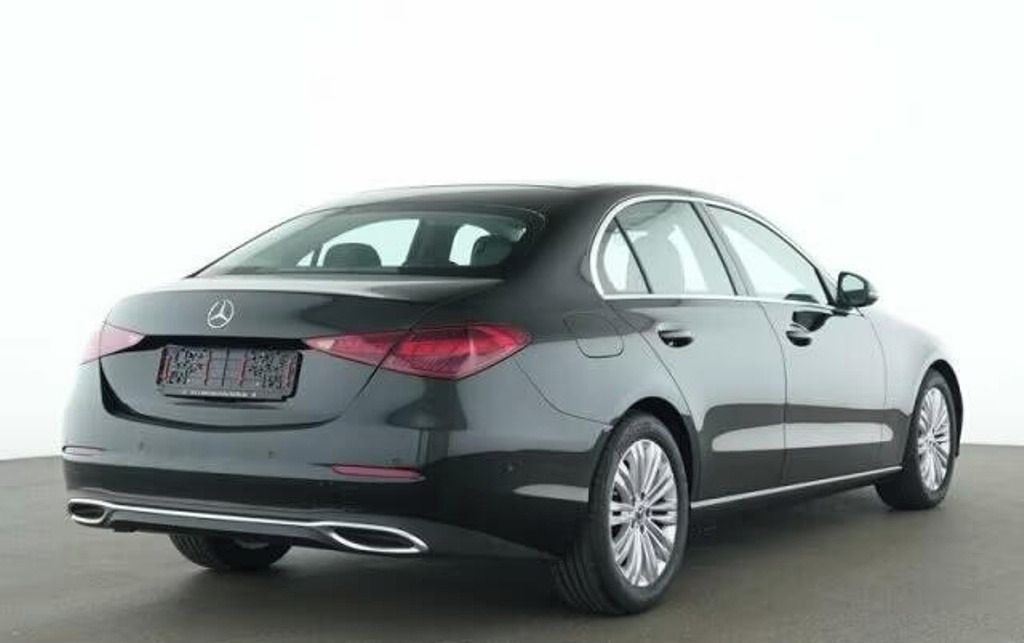 Mercedes-Benz Třídy C, 180 AVANTGARDE Advance - fotka 2