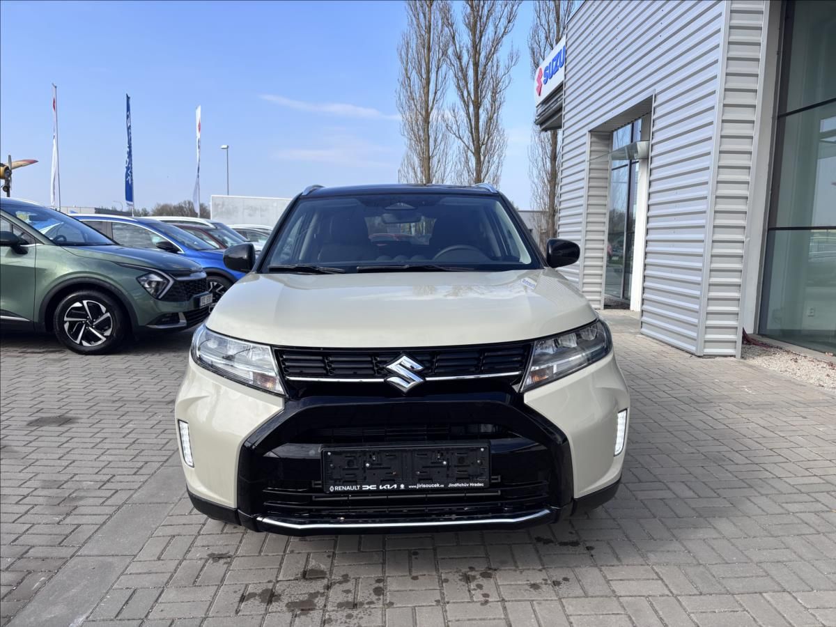 Suzuki Vitara, 1,4 BoosterJet Automat  Premiu - fotka 2