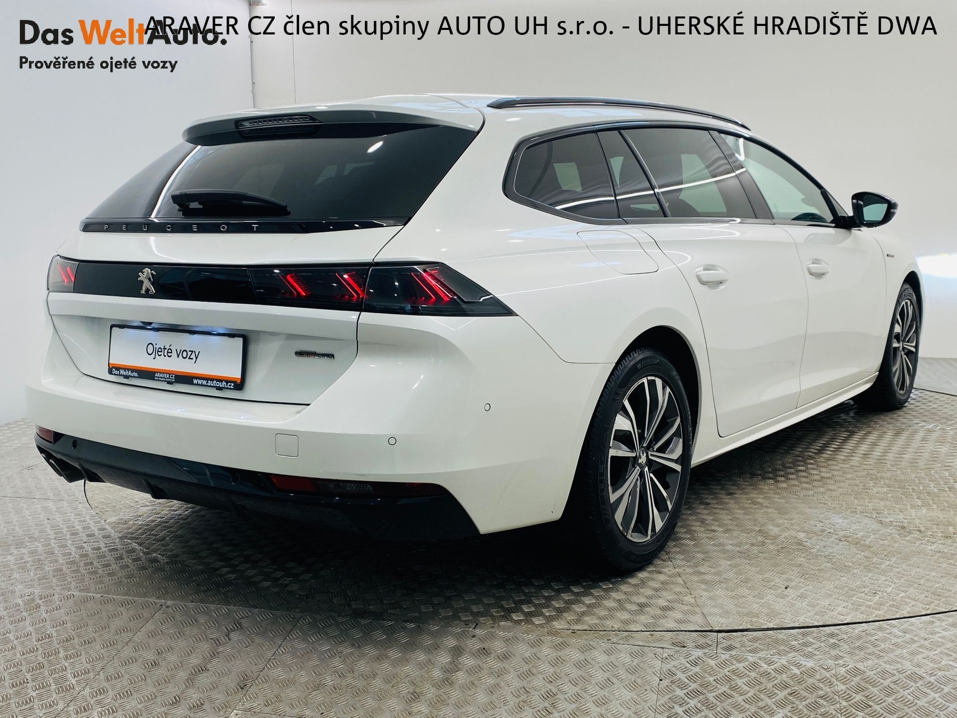 Peugeot 508, 2.0 HDi 120kW GT Line - fotka 2