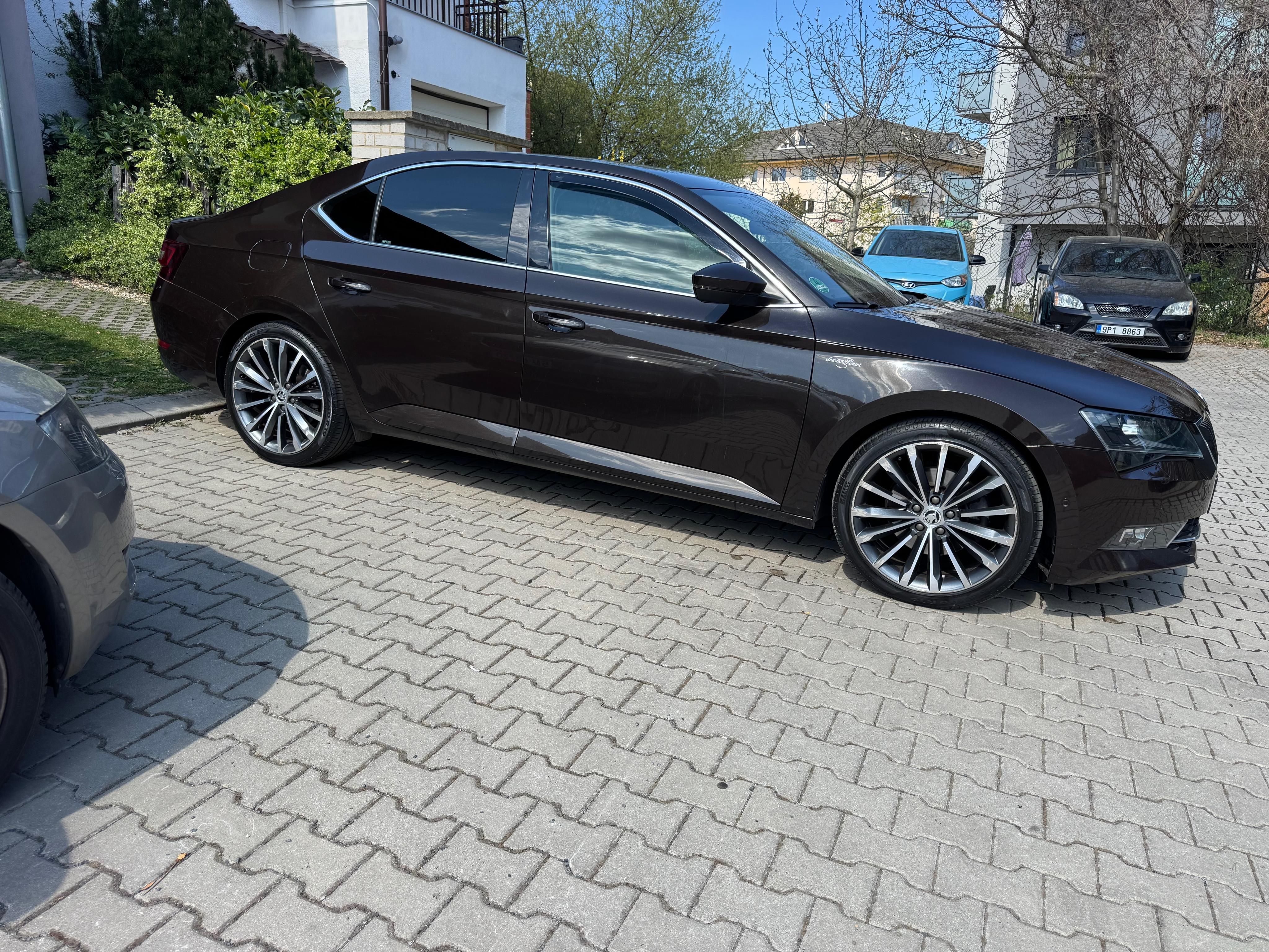 Škoda Superb, L&K 2.0 TDI 140kw 4x4 DSG - fotka 3