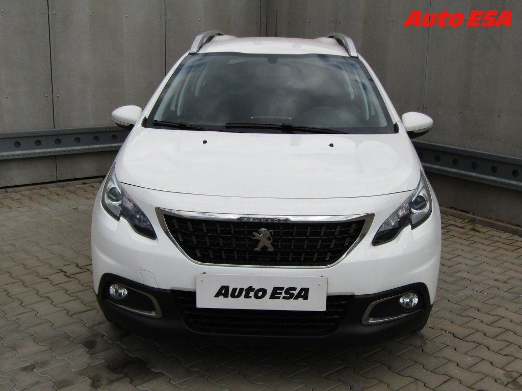 Peugeot 2008, 1.2 PT,ČR,AT - fotka 2