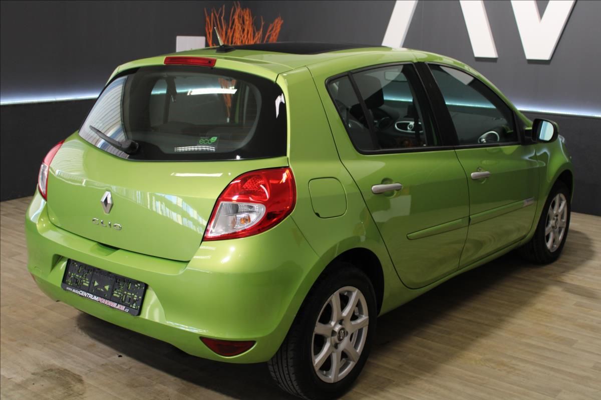 Renault Clio, 1.2i*16V*Authentique*PANO*NAVI - fotka 6