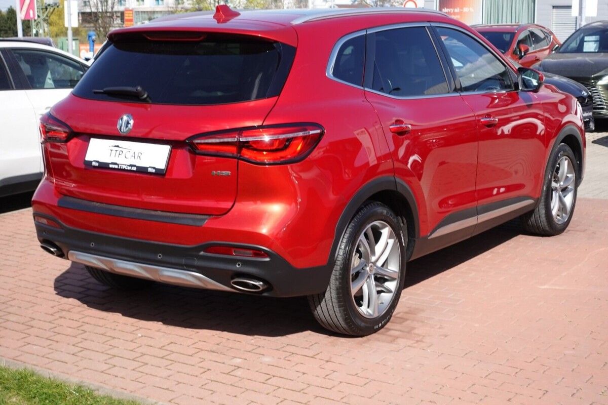 MG HS, 1,5i 119kW M/T Elegance Panora - fotka 4