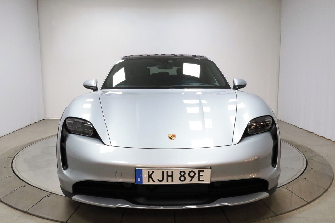 Porsche Taycan, 4 Cross Turismo Pano BOSE - fotka 3