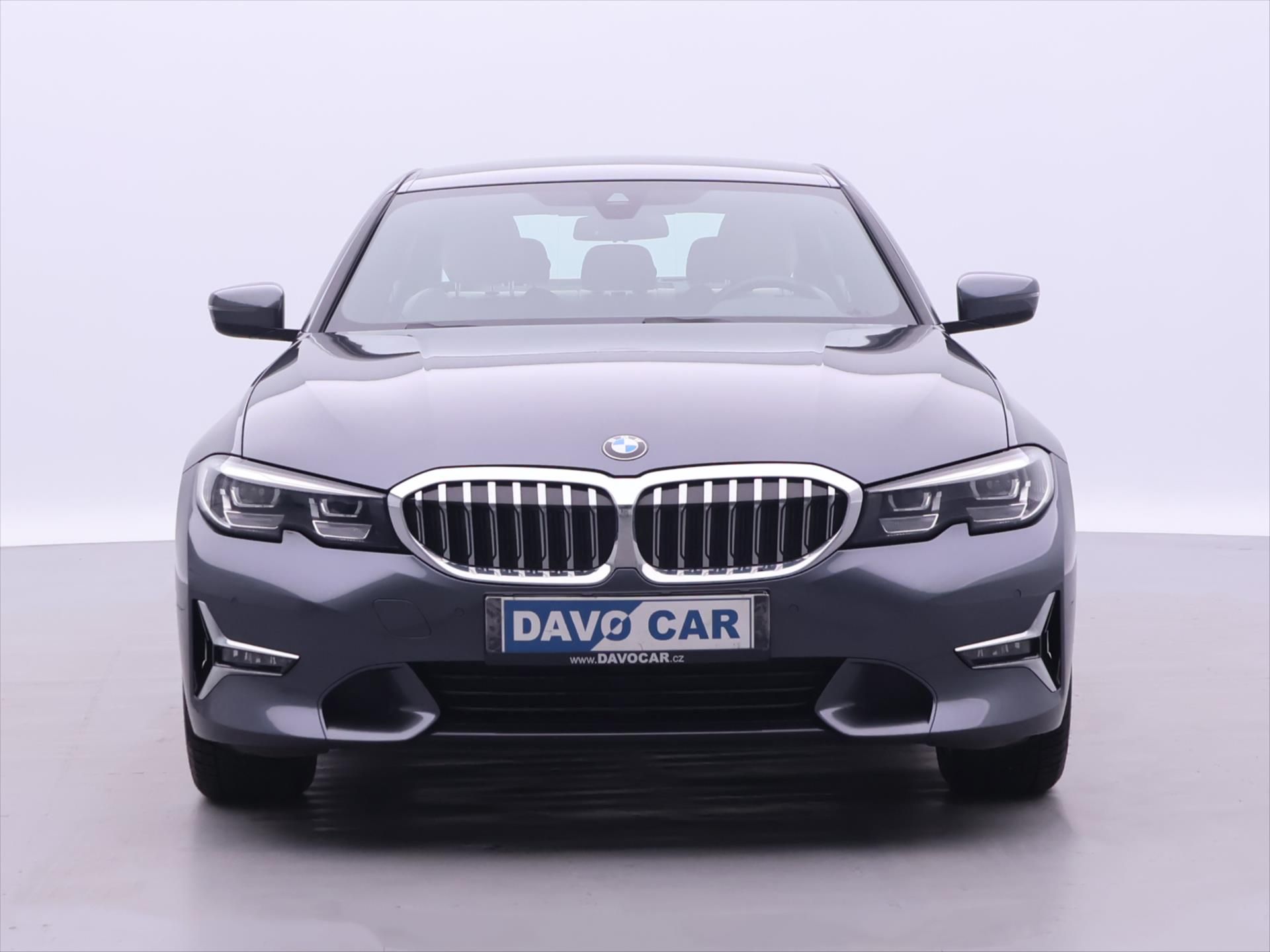 BMW Řada 3, 2,0 320d 140kW XDrive Aut. DPH - fotka 2