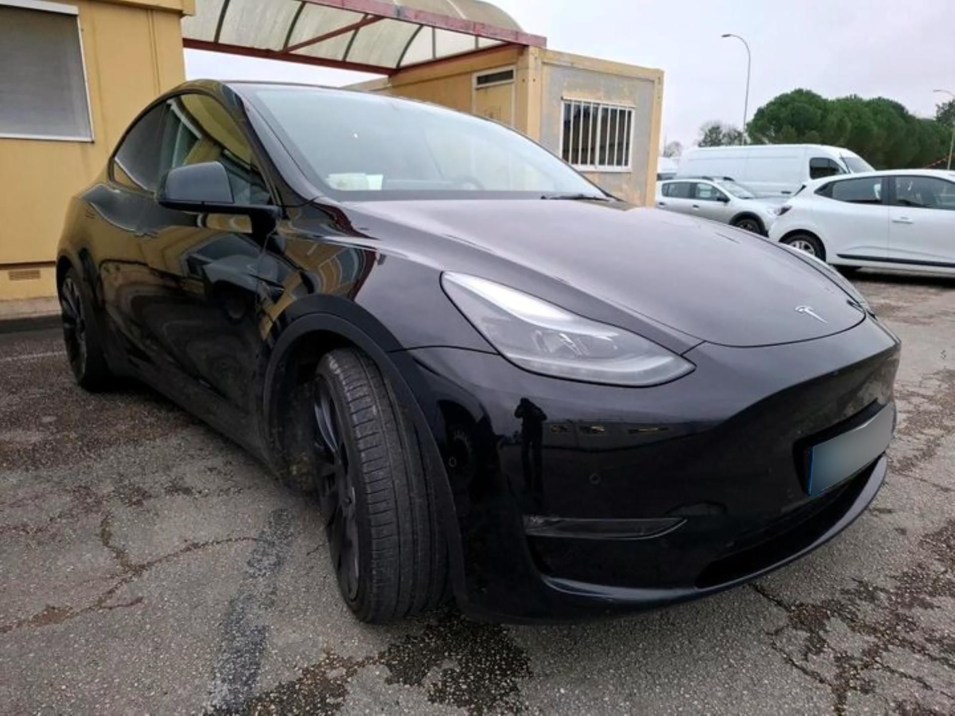 Tesla Model Y, Performance | EAP Autopilot