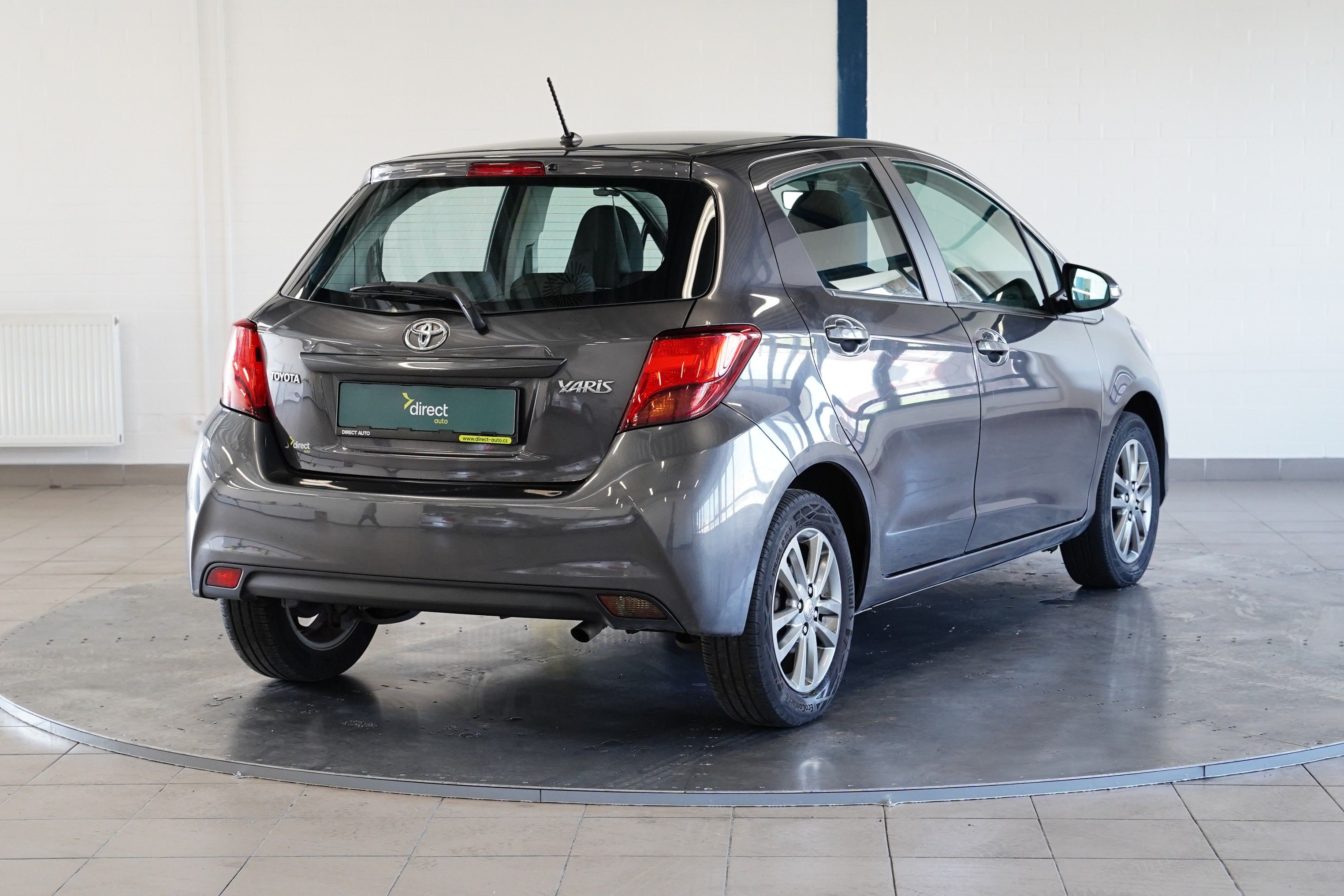 Toyota Yaris, 1.33 VVTi 73 kW - fotka 2