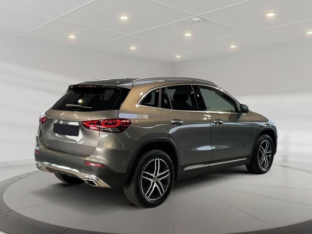Mercedes-Benz GLA, 220 d Progressive*MBUX*Navi* - fotka 2