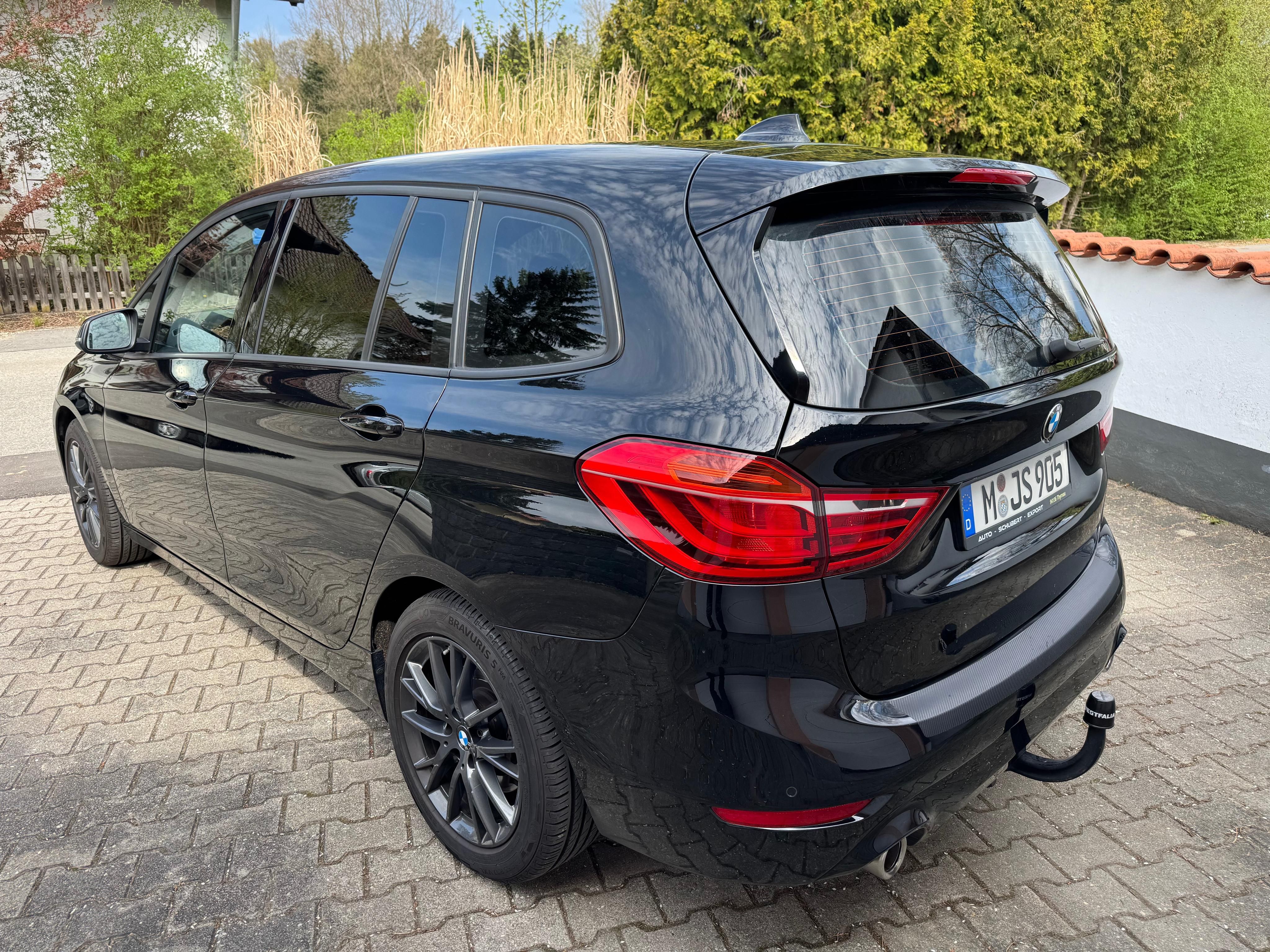 BMW Řada 2, 220d Gran Tourer, 140 KW - fotka 4