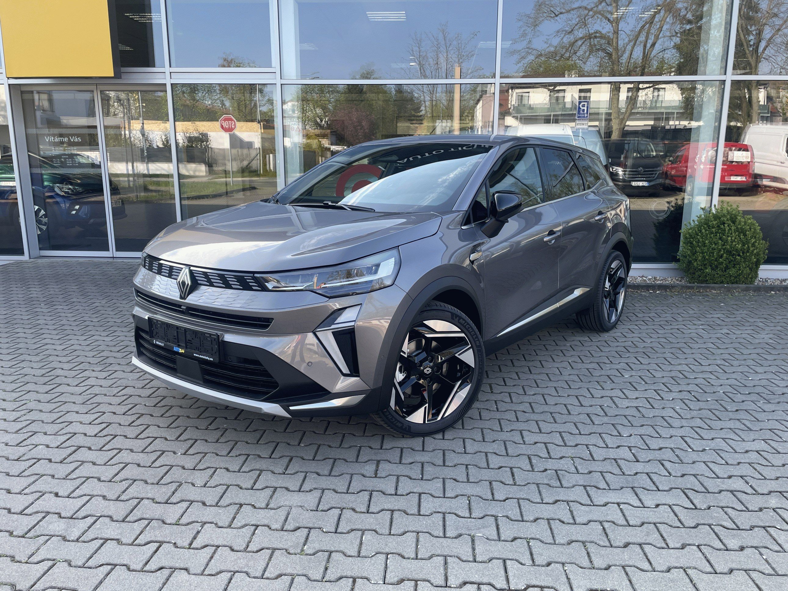 Renault Symbioz, E-Tech full hybrid 160 Iconic